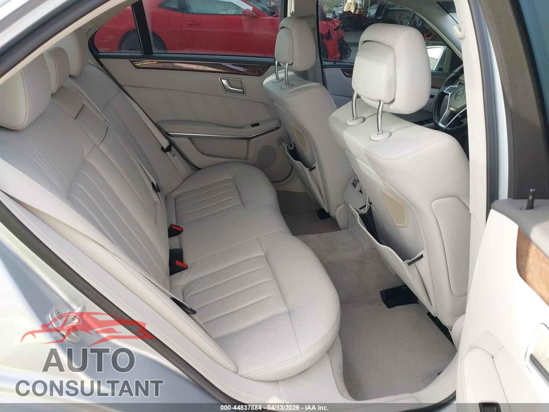 MERCEDES-BENZ E 550 2014 - WDDHF9BB9EA893877