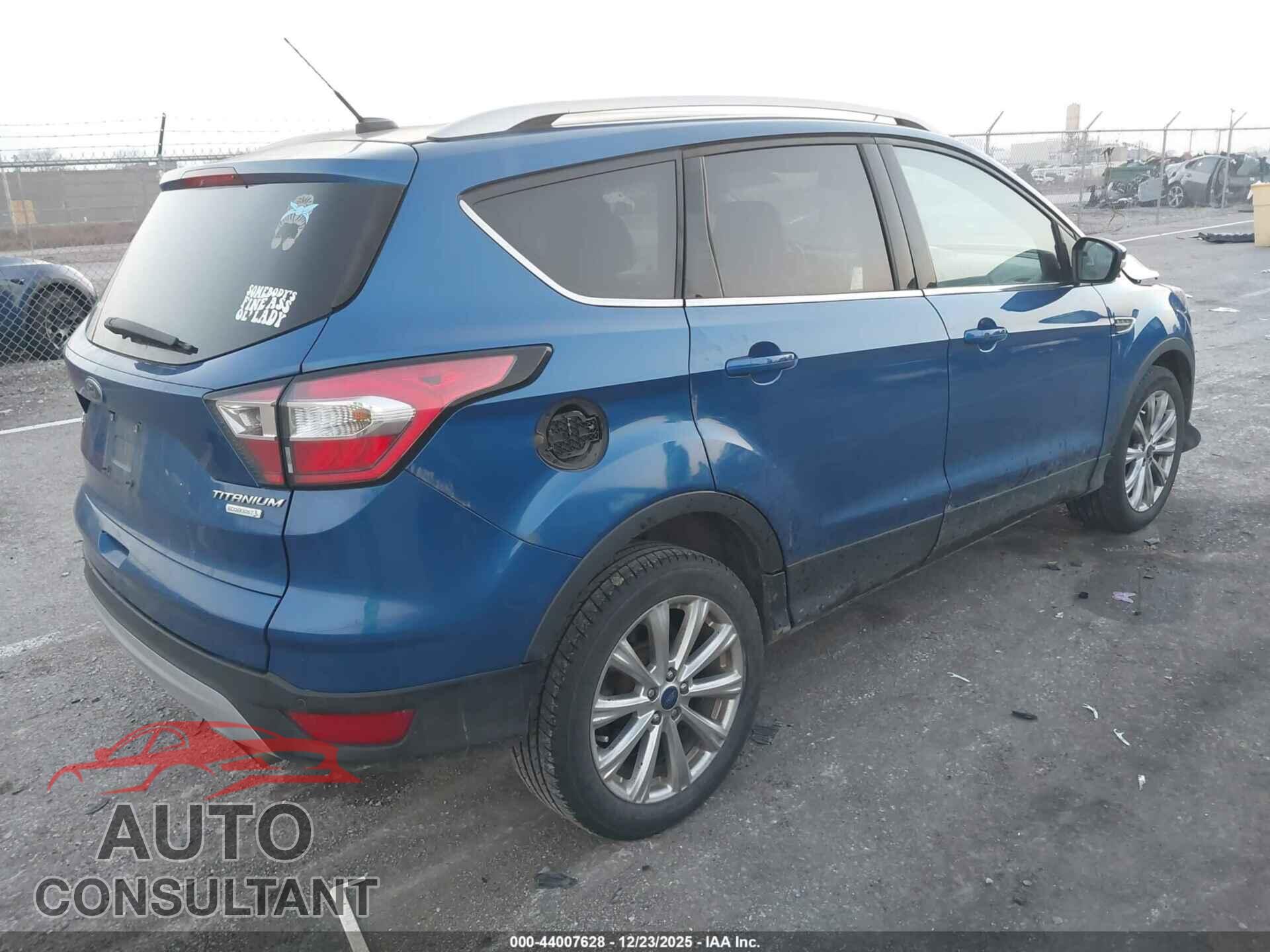 FORD ESCAPE 2017 - 1FMCU0JD3HUC09509