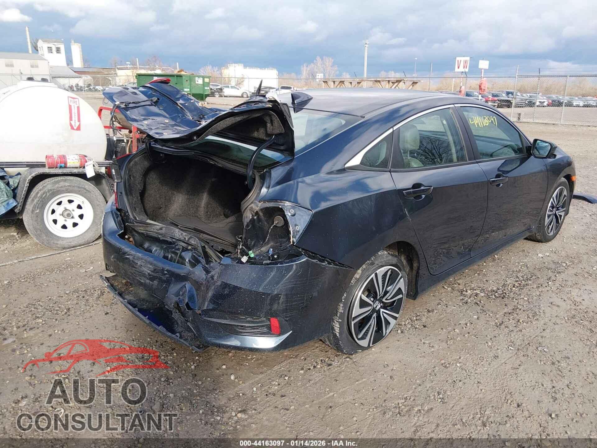 HONDA CIVIC 2017 - 2HGFC1F77HH647497