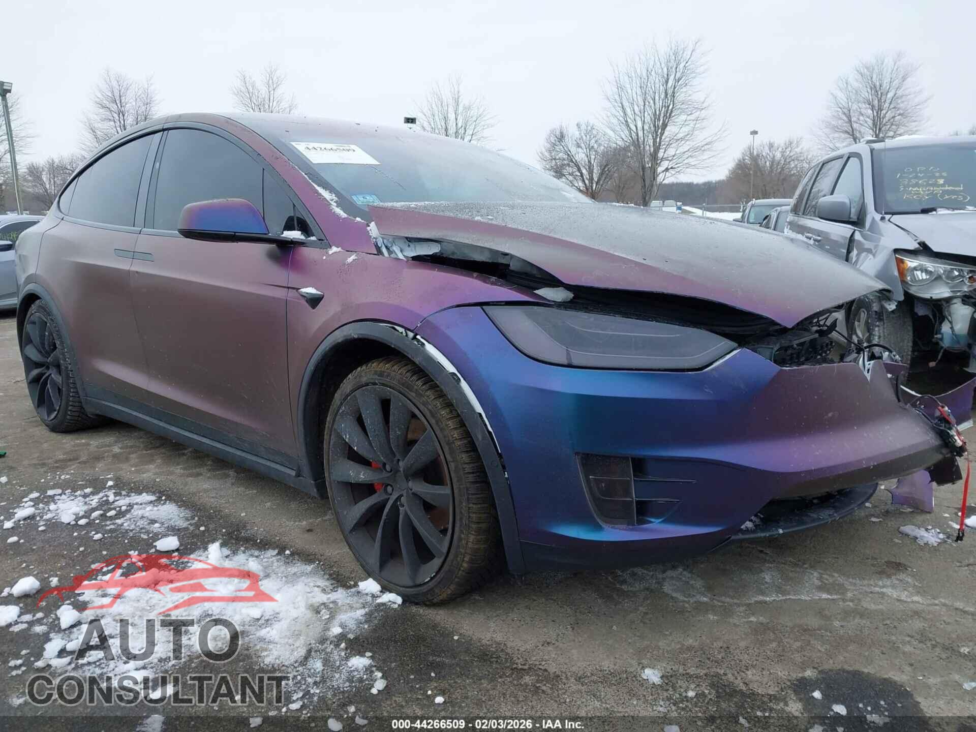 TESLA MODEL X 2020 - 5YJXCBE47LF248488