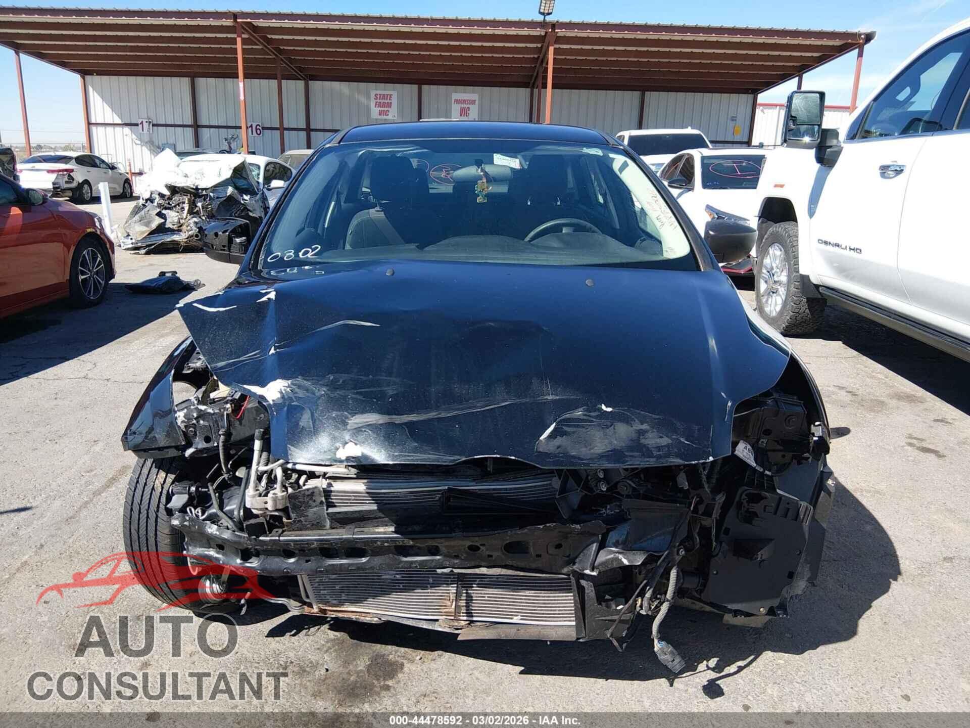 FORD FOCUS 2013 - 1FADP3E28DL151767