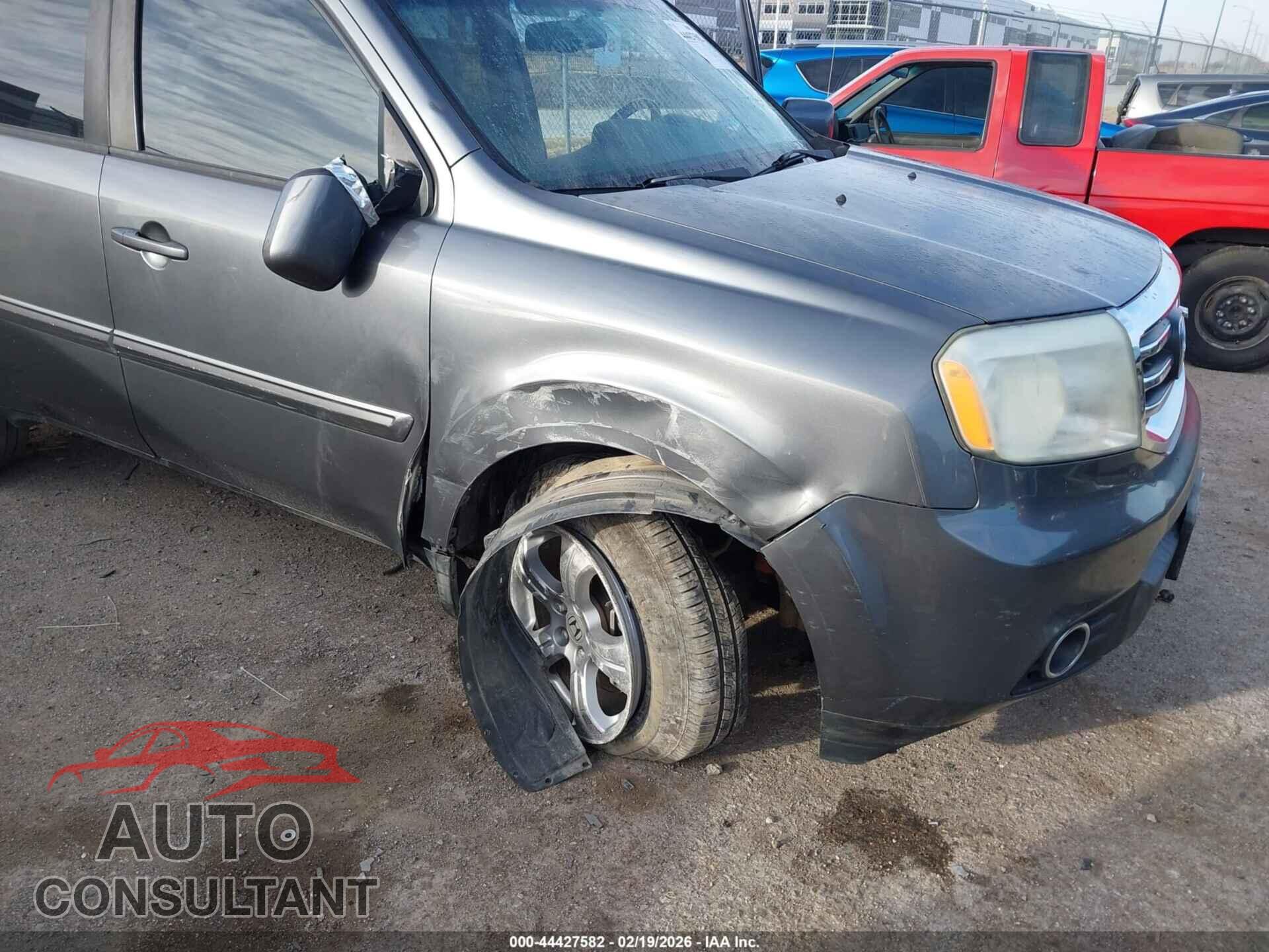 HONDA PILOT 2013 - 5FNYF3H63DB037014