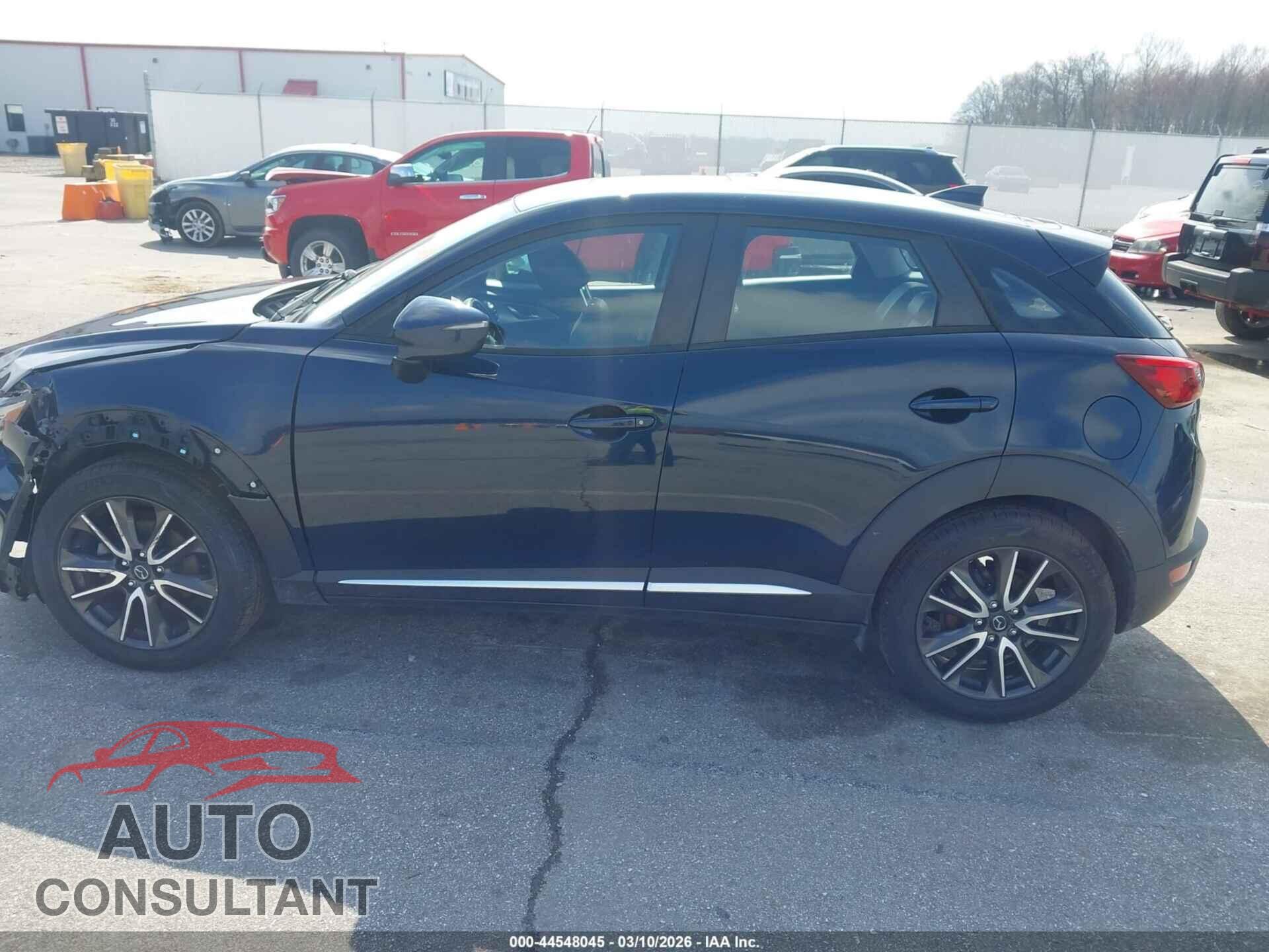 MAZDA CX-3 2016 - JM1DKBD71G0115618