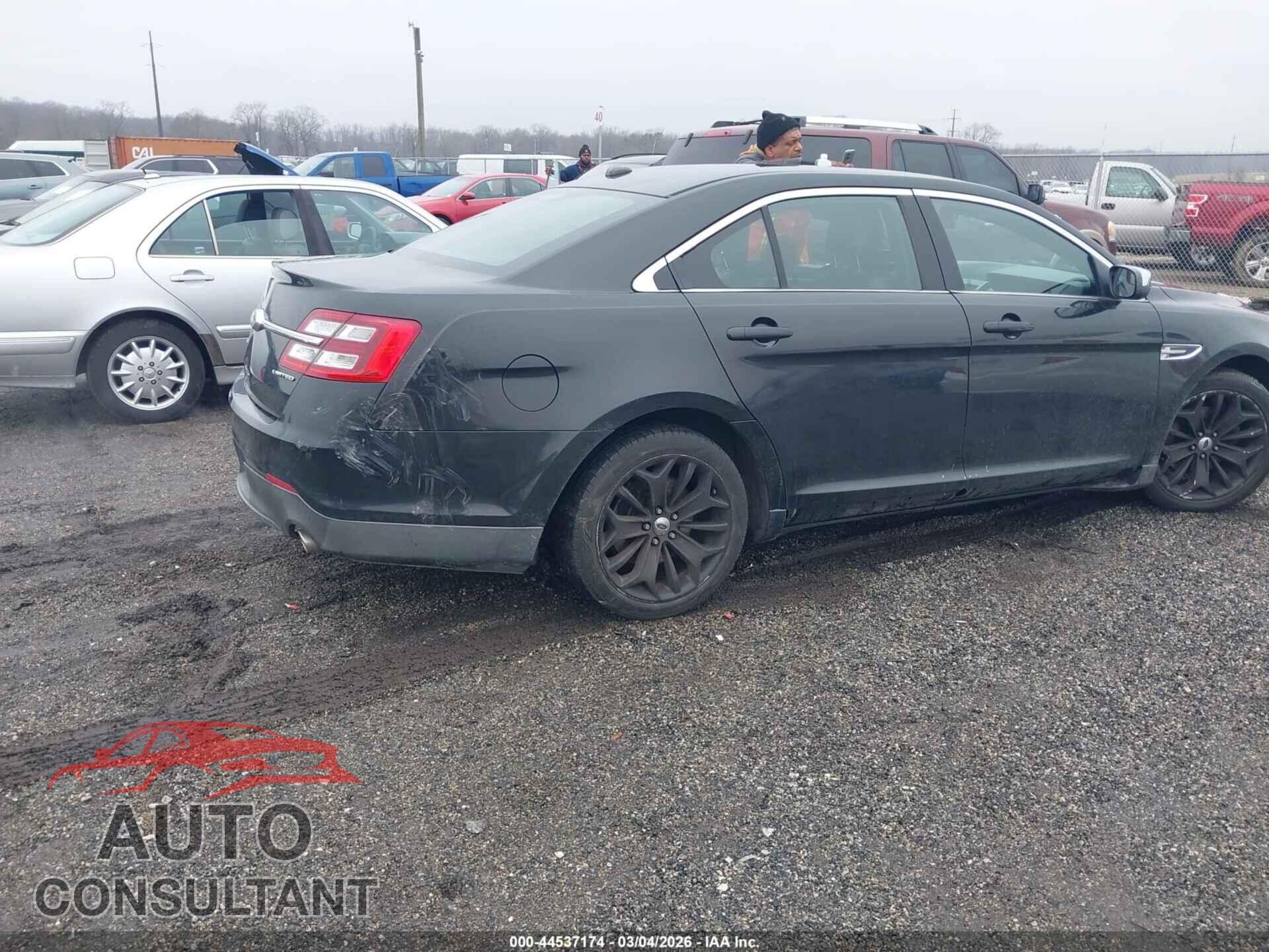 FORD TAURUS 2013 - 1FAHP2F80DG229997