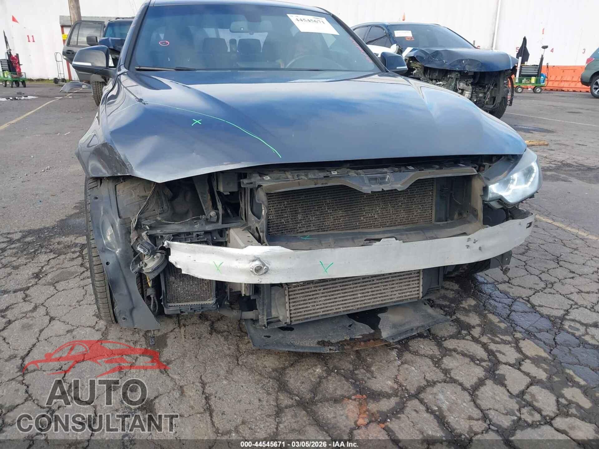 BMW 328I 2015 - WBA3C1C53FP851059