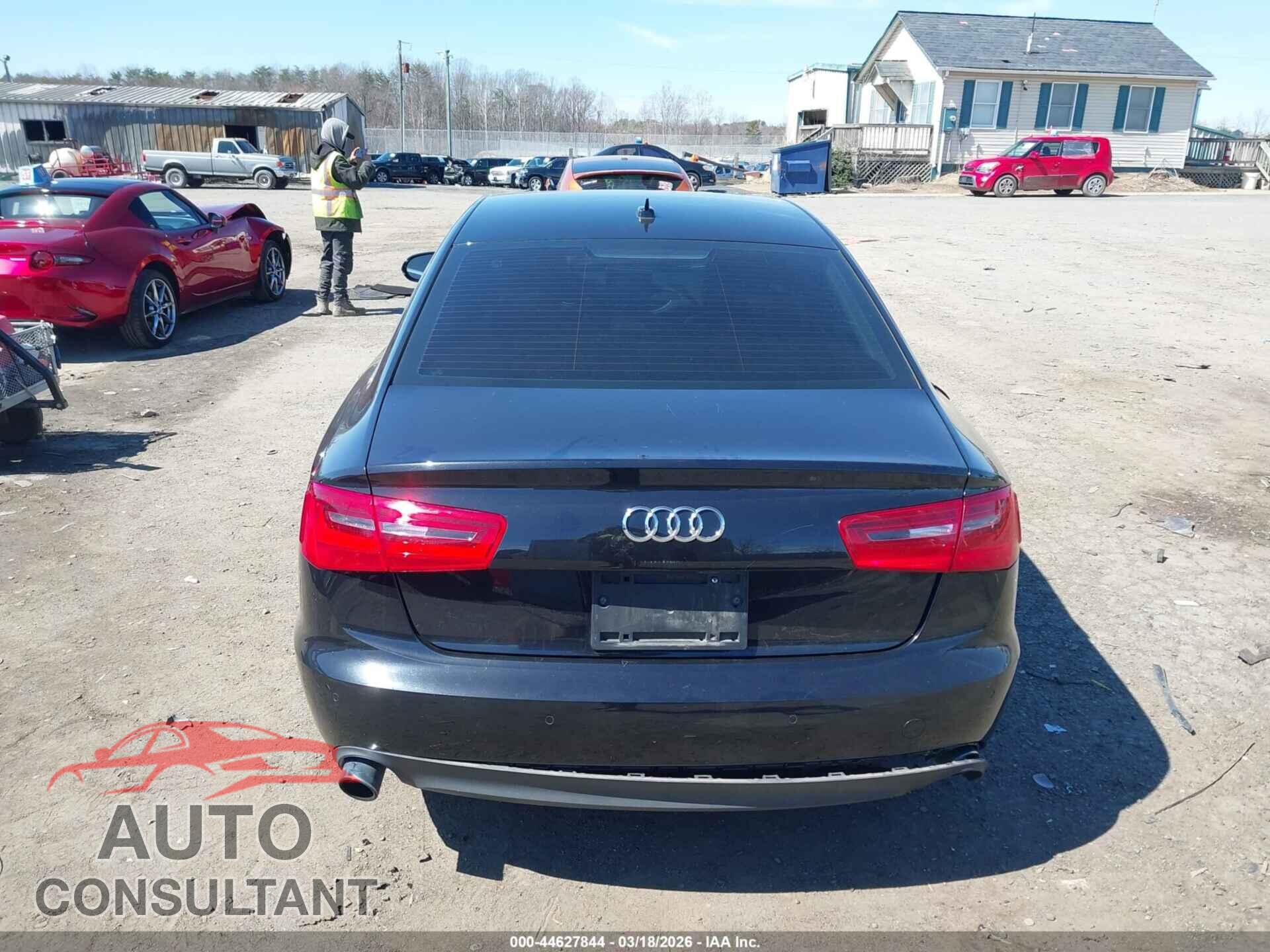 AUDI A6 2013 - WAUGFAFC7DN065549