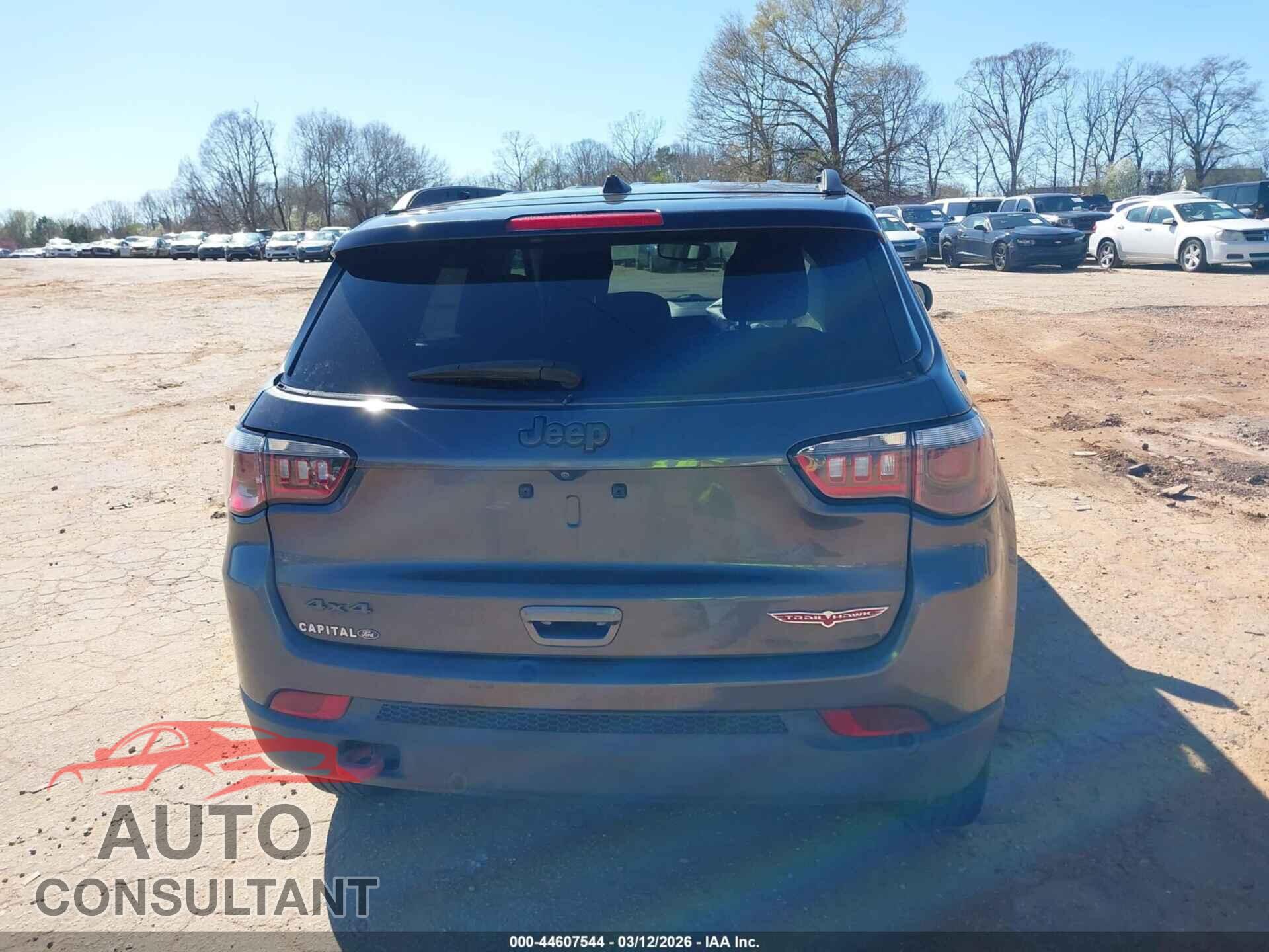 JEEP COMPASS 2020 - 3C4NJDDB5LT220876