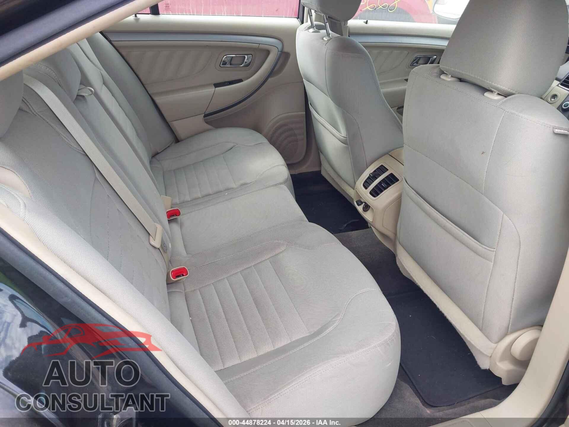 FORD TAURUS 2013 - 1FAHP2D86DG232602