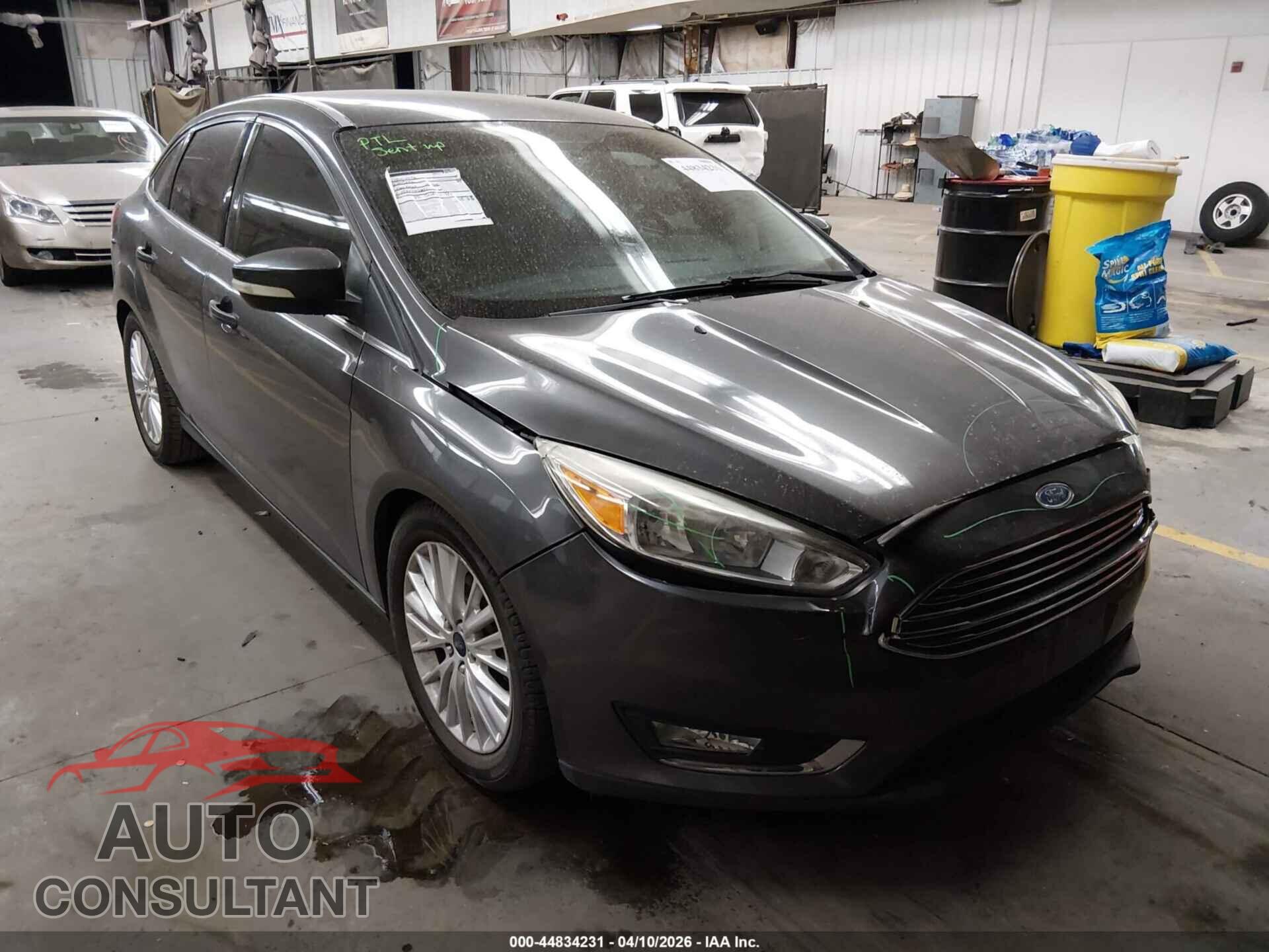 FORD FOCUS 2016 - 1FADP3J22GL218132