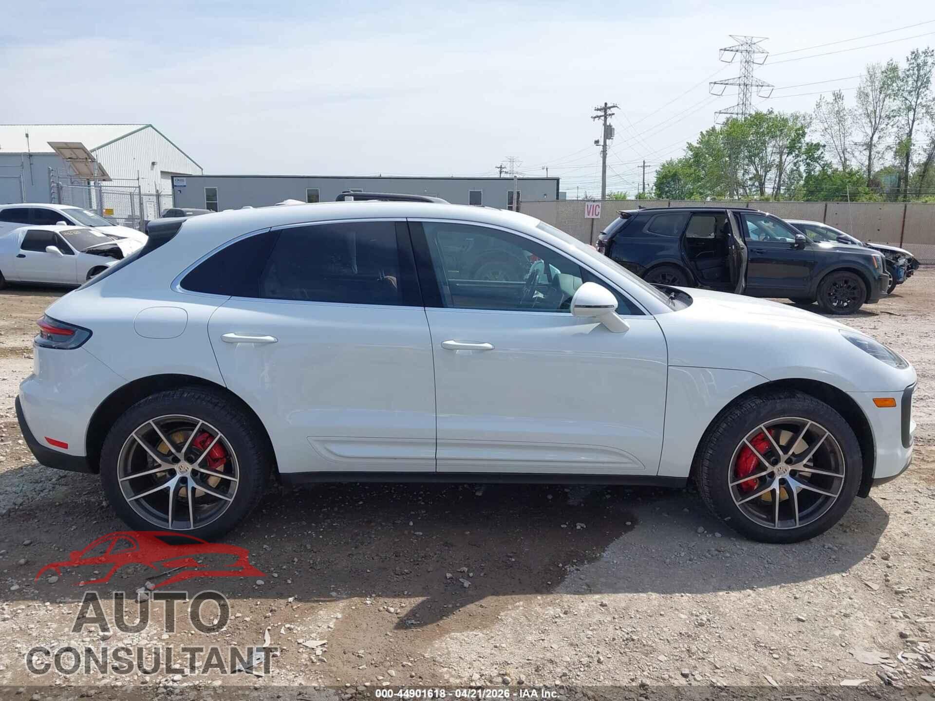 PORSCHE MACAN 2022 - WP1AG2A59NLB23337