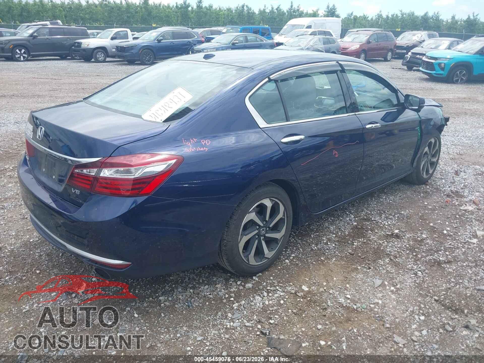 HONDA ACCORD 2017 - 1HGCR3F07HA043852