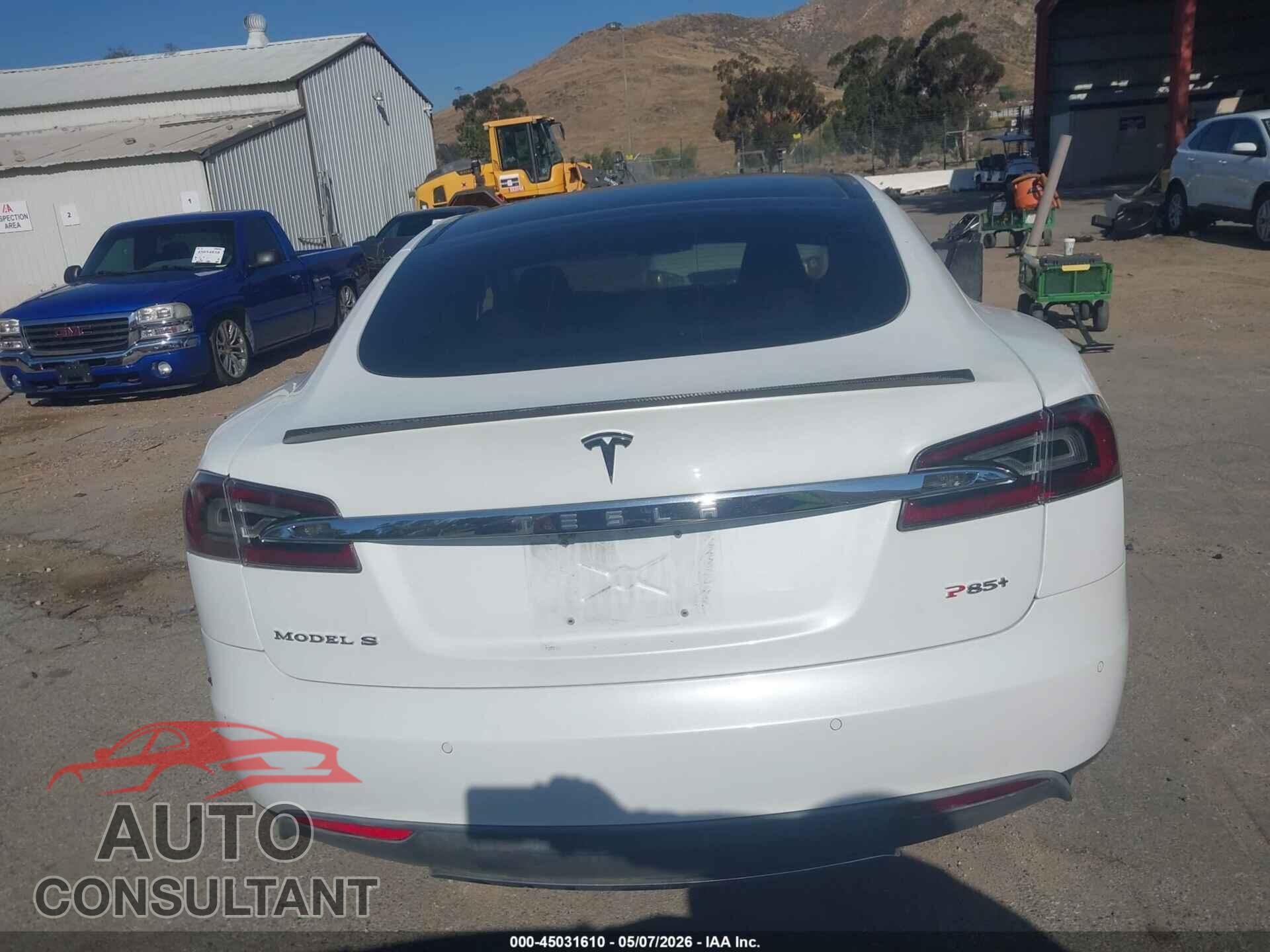 TESLA MODEL S 2013 - 5YJSA1CP1DFP21715