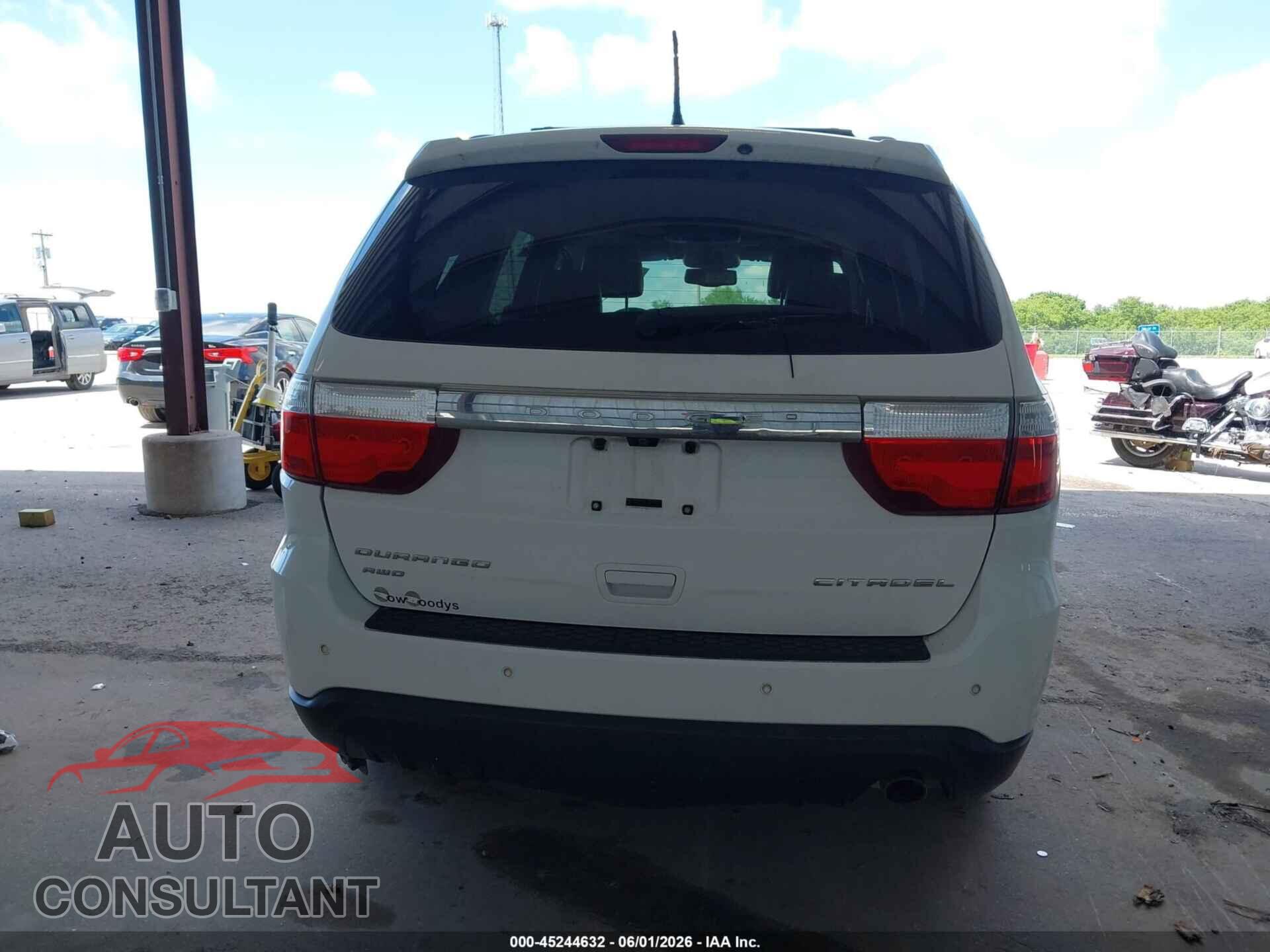 DODGE DURANGO 2013 - 1C4RDJEG5DC557059