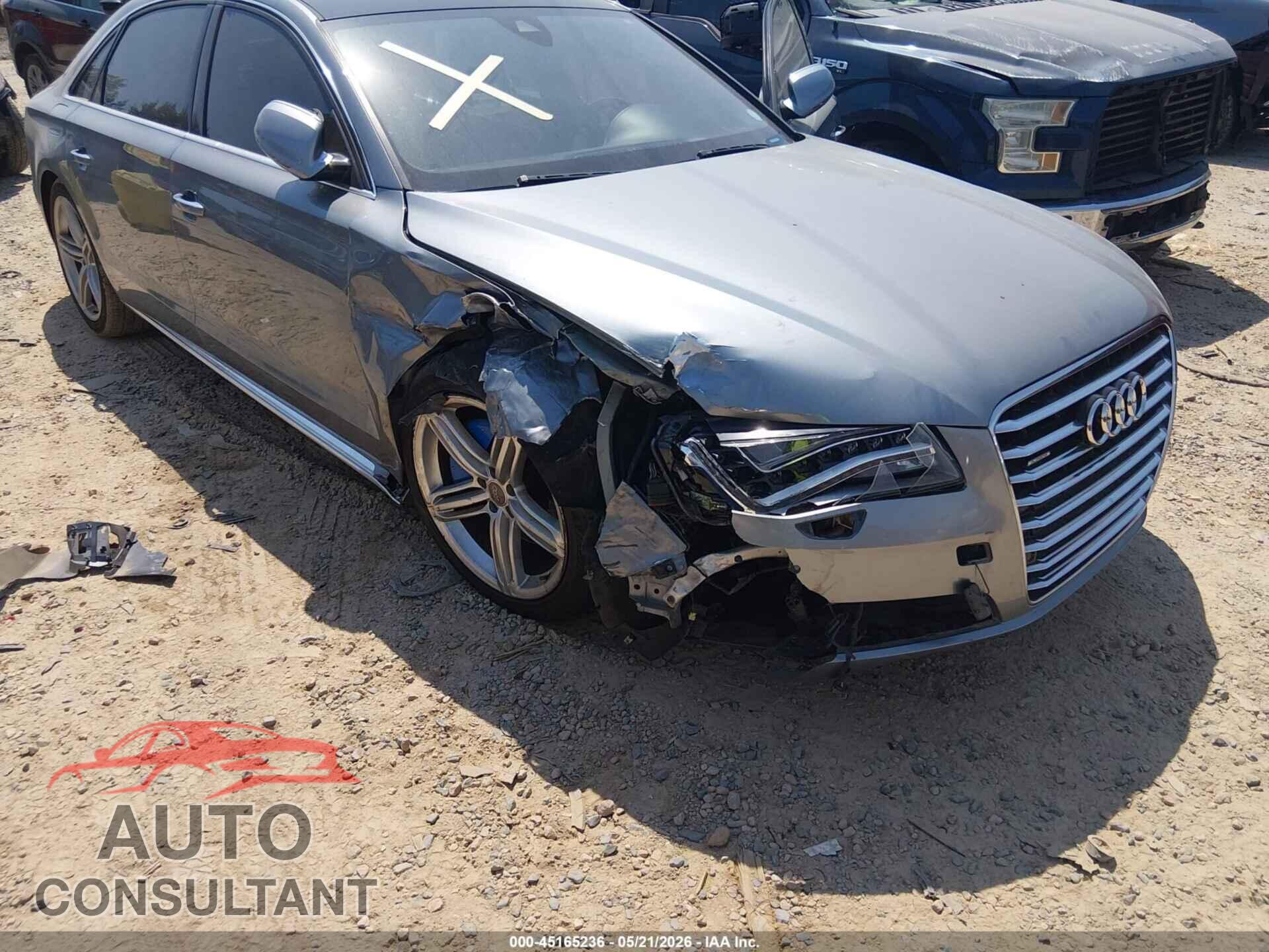 AUDI A8 L 2013 - WAURGAFD2DN025510