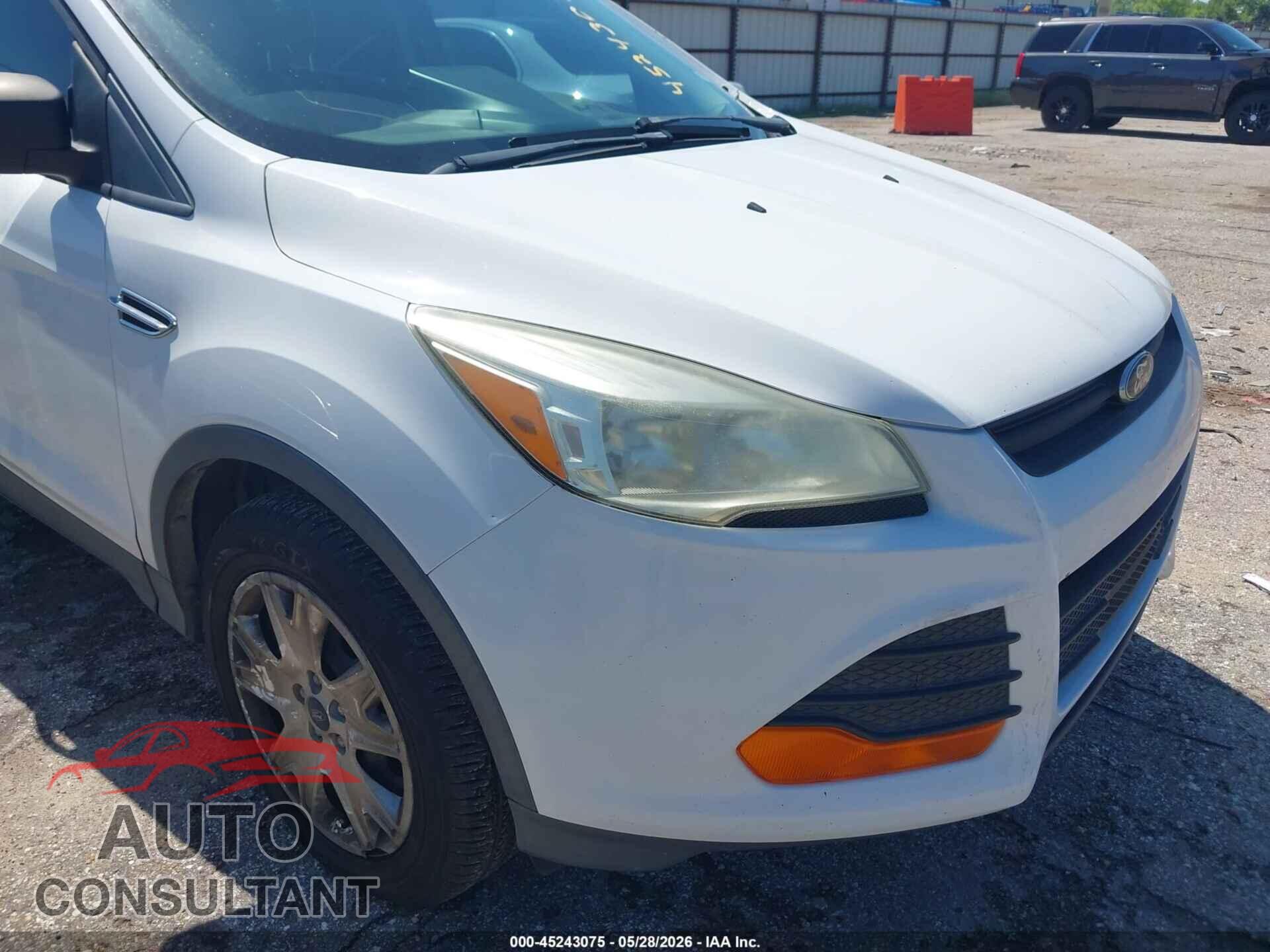 FORD ESCAPE 2013 - 1FMCU0F75DUB54512