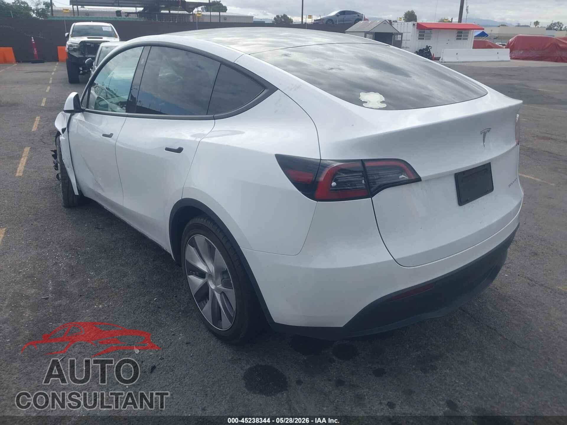 TESLA MODEL Y 2023 - 7SAYGDEEXPA027468