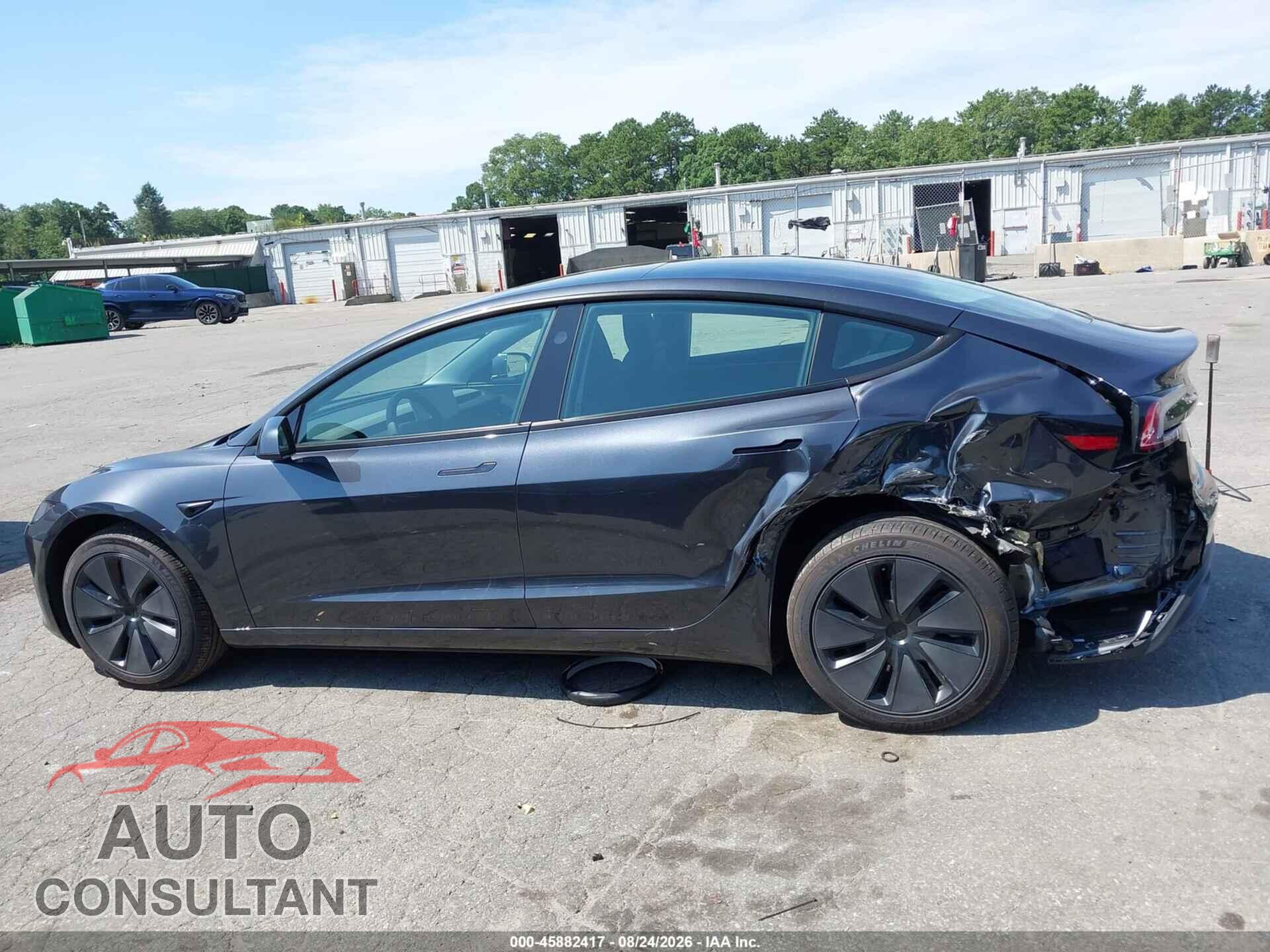 TESLA MODEL 3 2025 - 5YJ3E1EA4SF994632