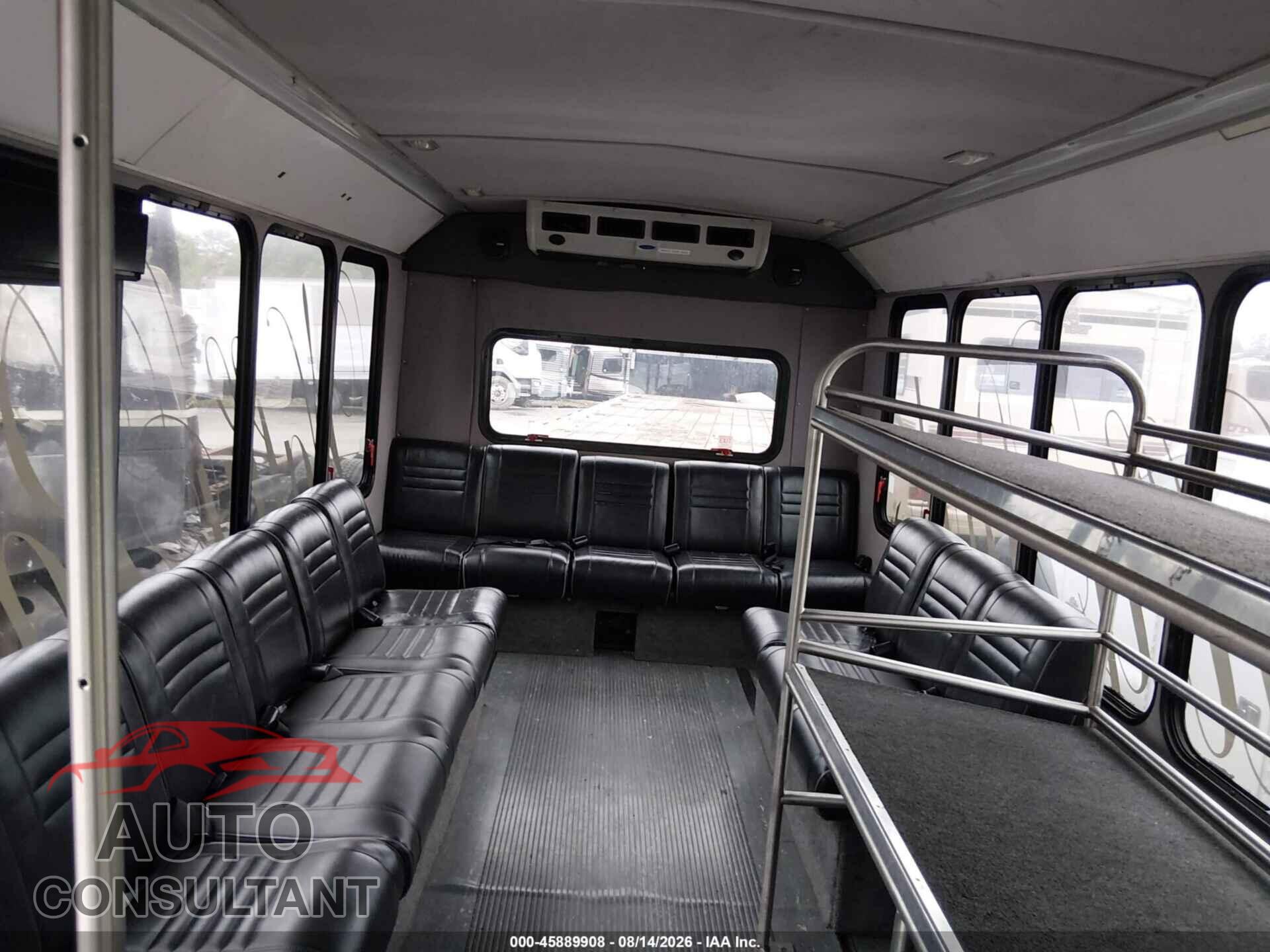 FORD E-350 CUTAWAY 2011 - 1FDEE3FS4BDB36494