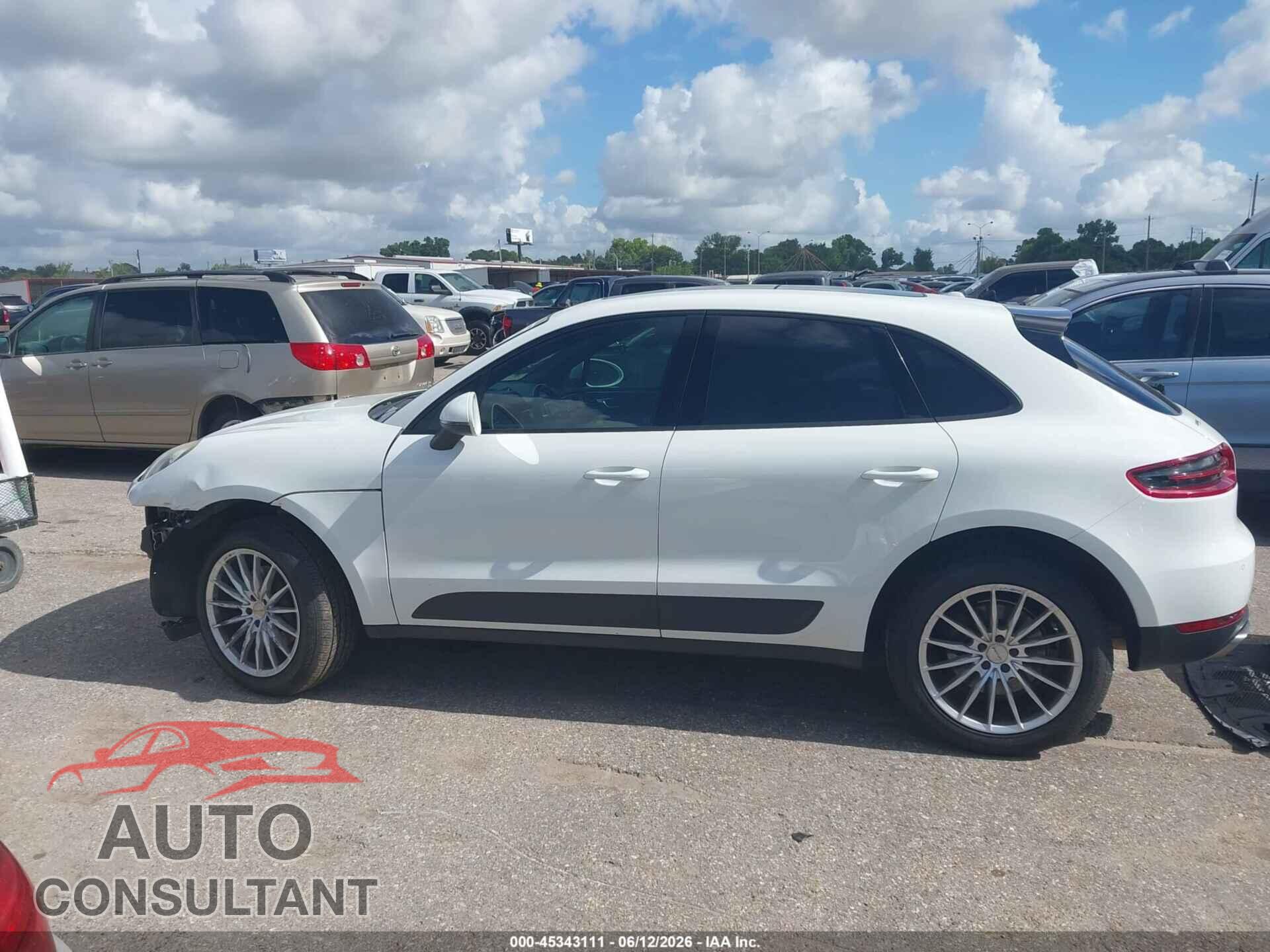 PORSCHE MACAN 2017 - WP1AA2A58HLB00573