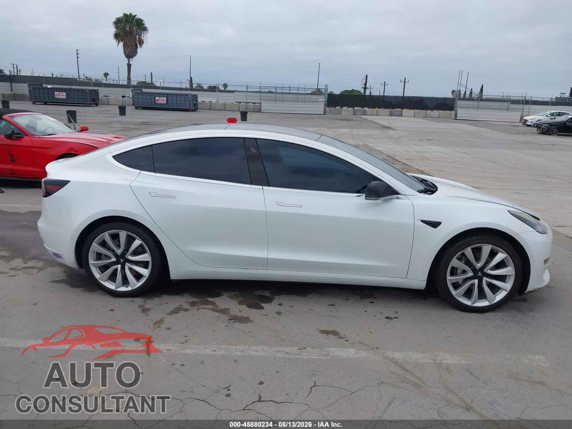 TESLA MODEL 3 2018 - 5YJ3E1EB0JF131432