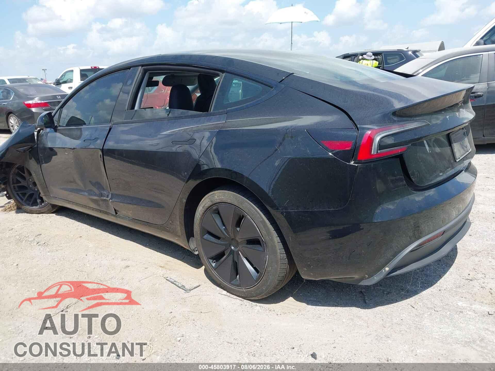 TESLA MODEL 3 2024 - 5YJ3E1EAXRF772526