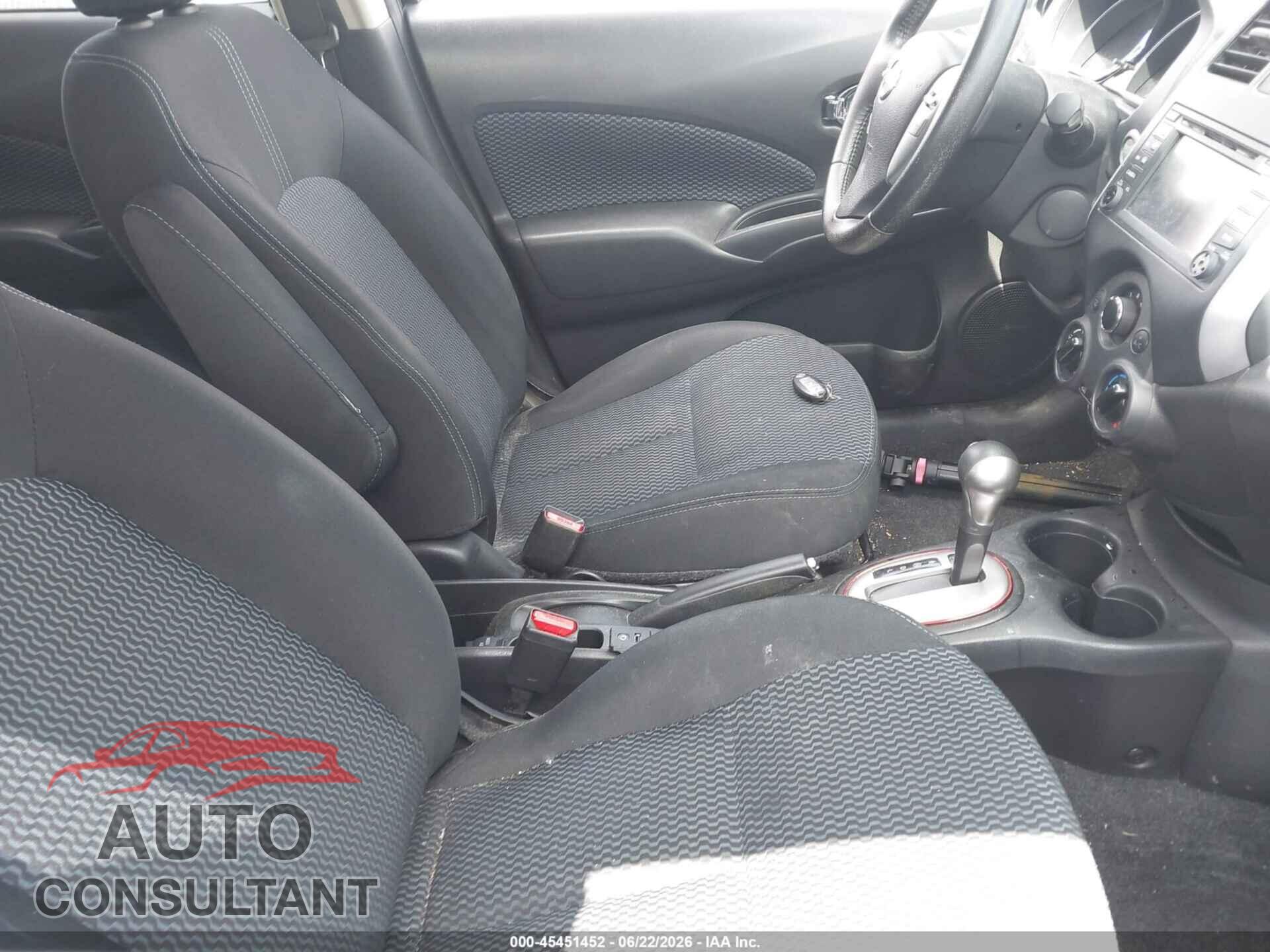 NISSAN VERSA NOTE 2014 - 3N1CE2CP7EL374301