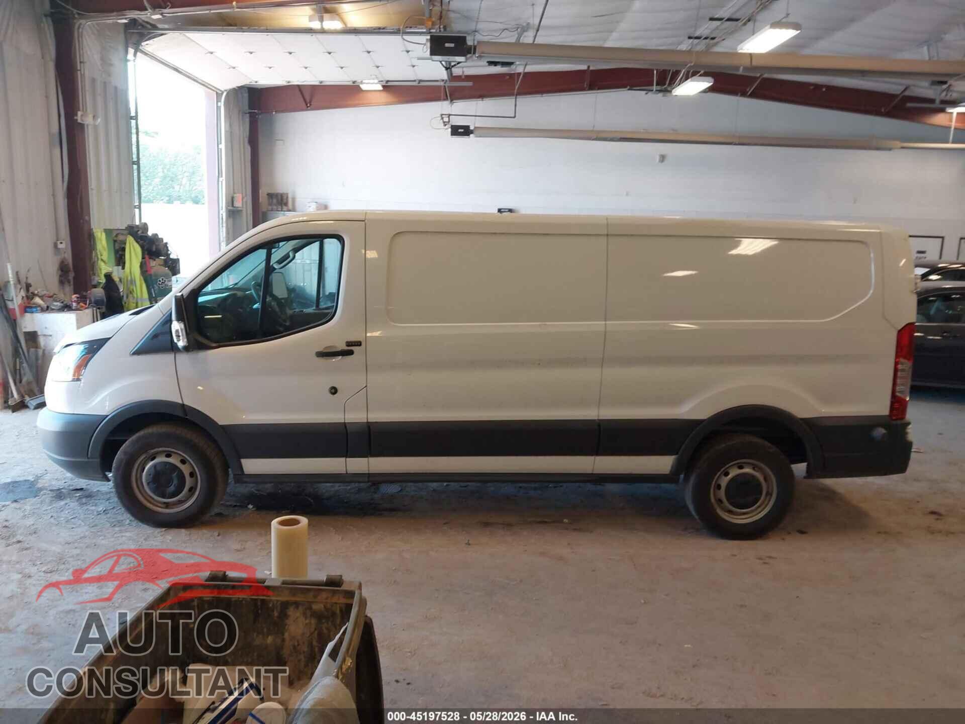 FORD TRANSIT-350 2018 - 1FTBW2ZV4JKB48515
