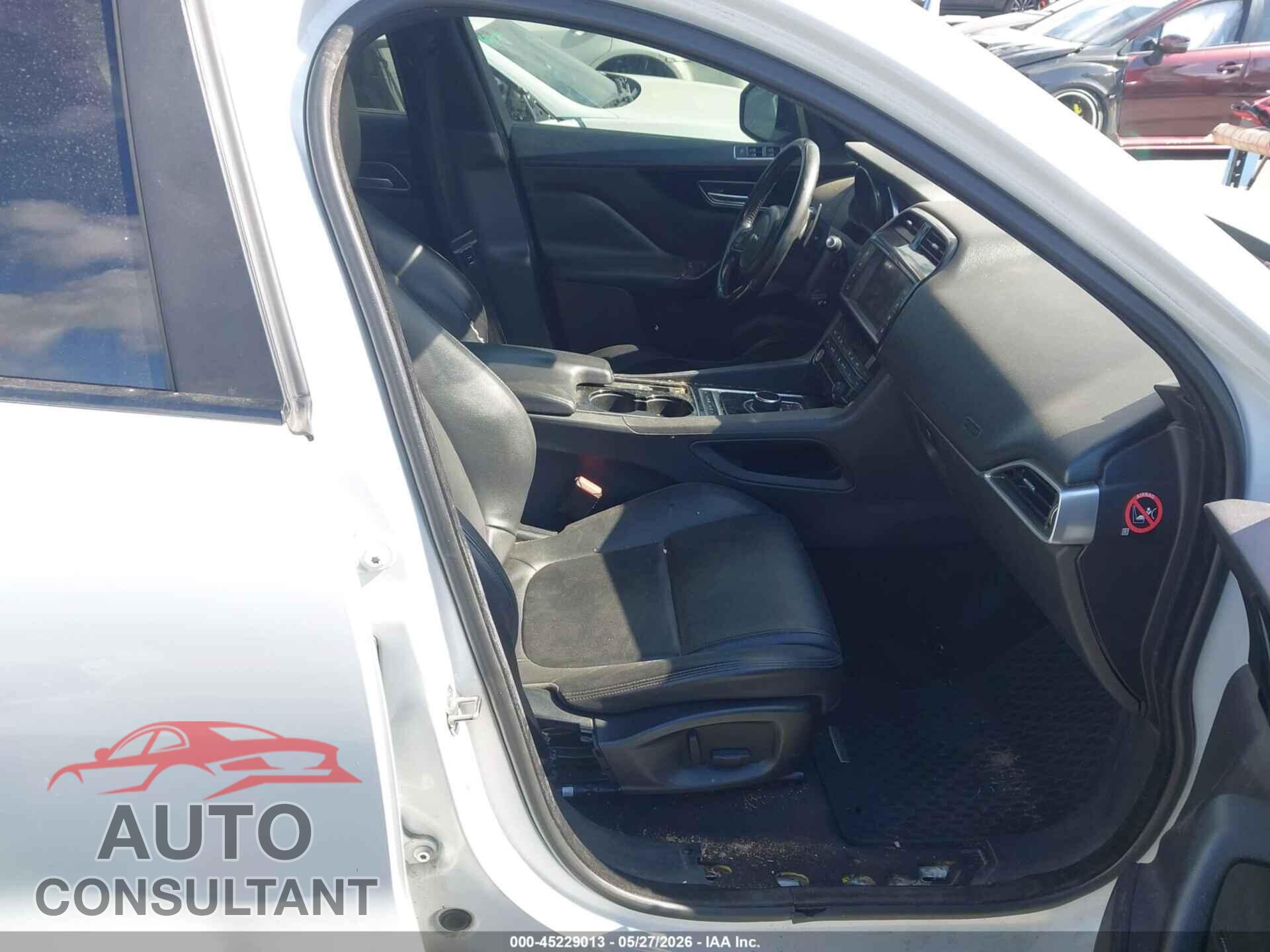 JAGUAR F-PACE 2017 - SADCJ2BVXHA893478