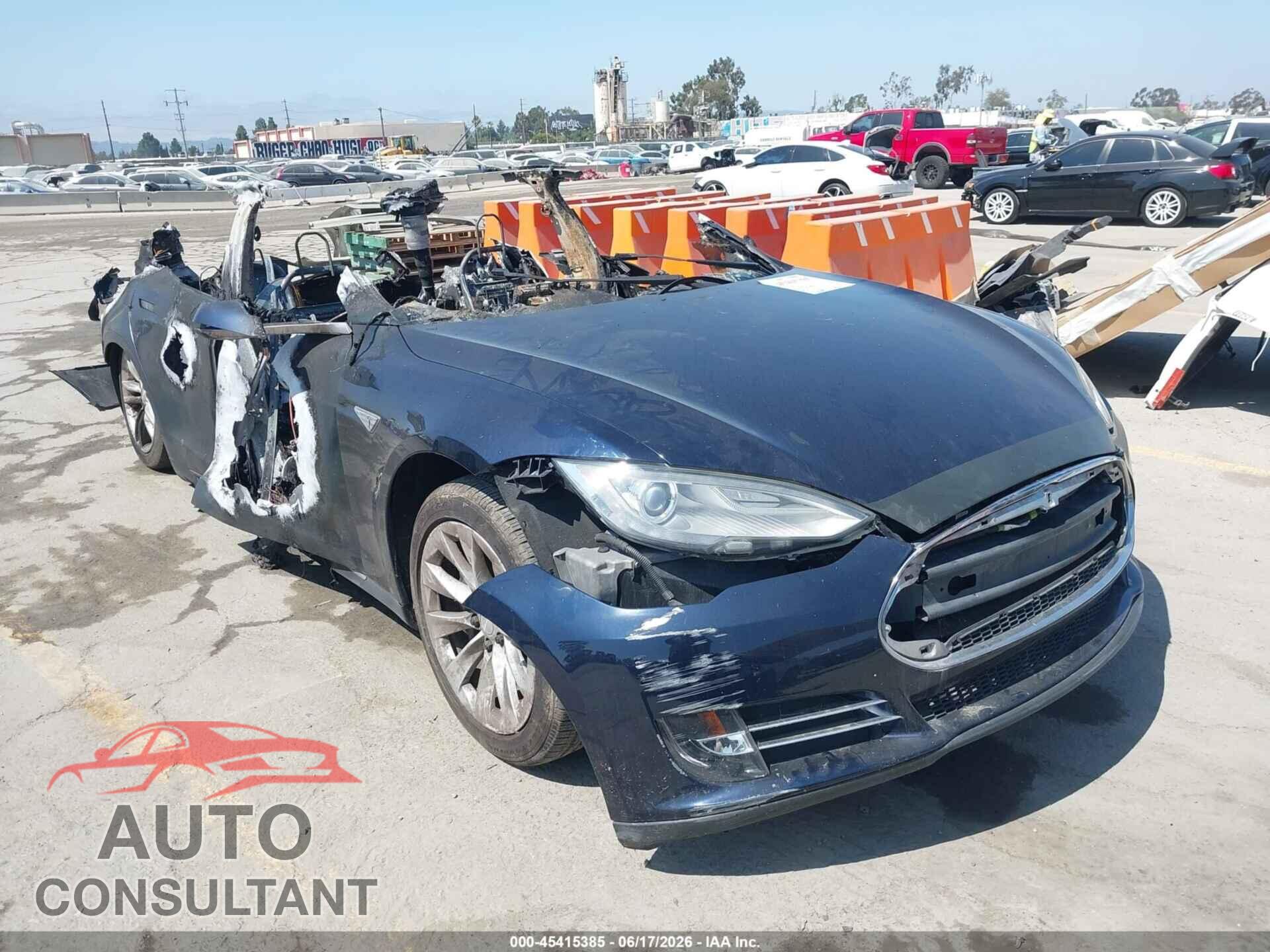 TESLA MODEL S 2013 - 5YJSA1DP7DFP18297