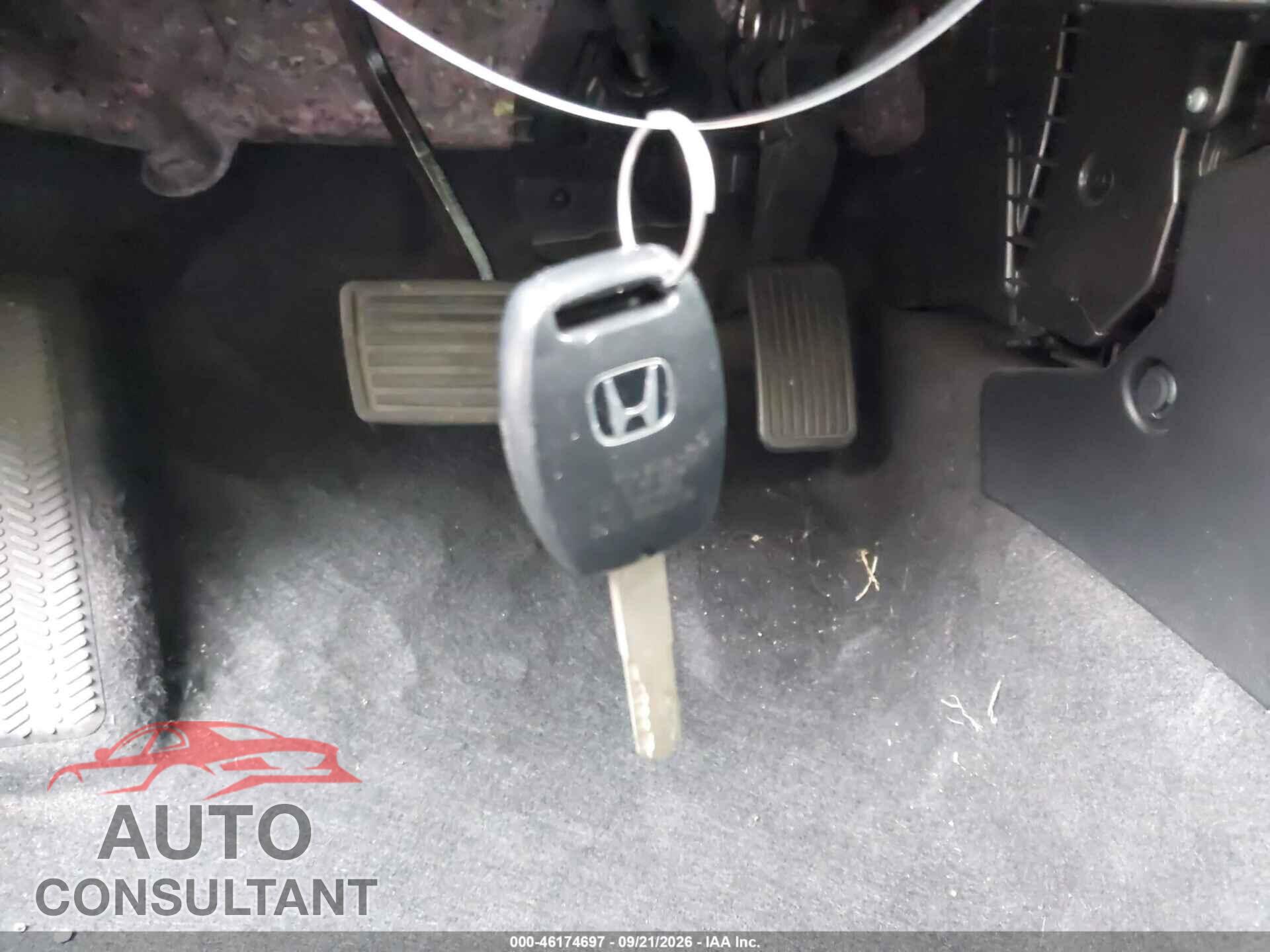 HONDA CIVIC 2013 - 19XFB2F50DE075037