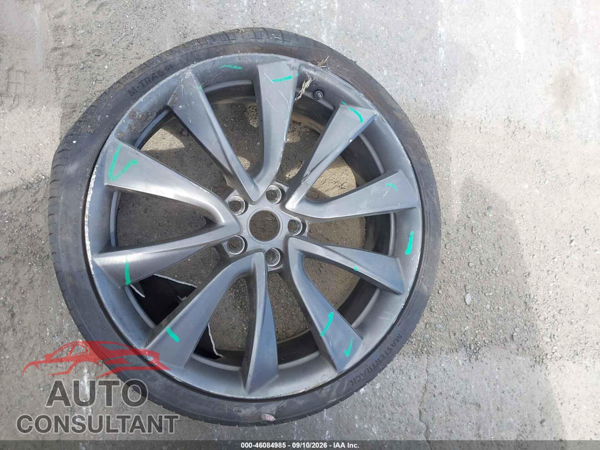 TESLA MODEL 3 2020 - 5YJ3E1ECXLF807865