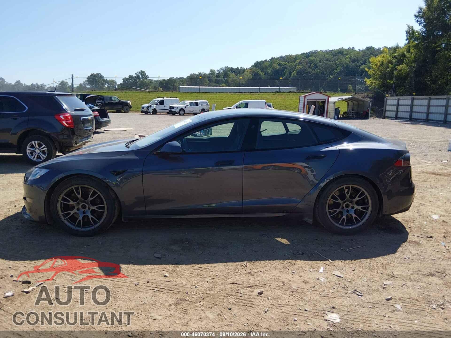 TESLA MODEL S 2021 - 5YJSA1E5XMF434157