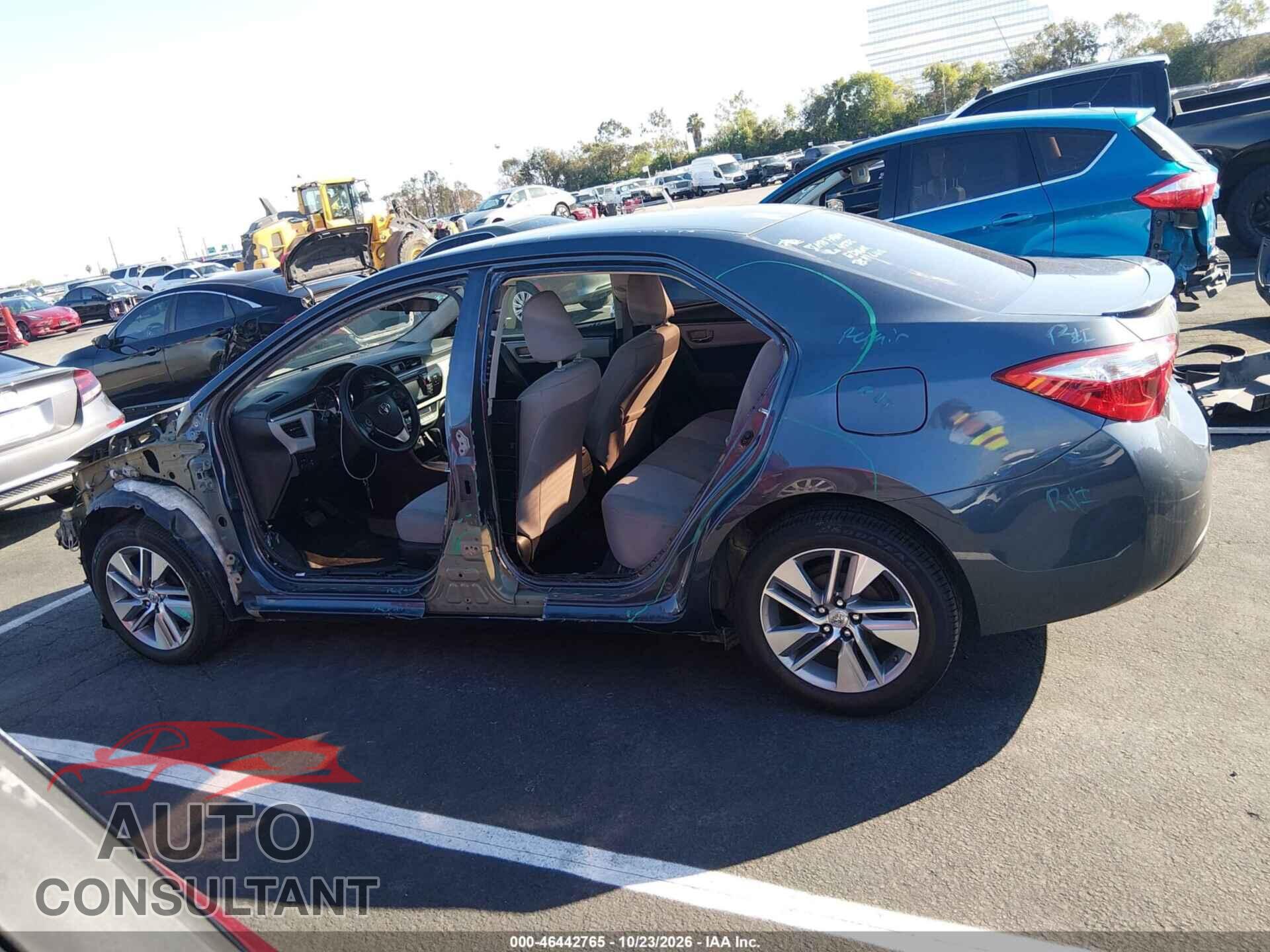 TOYOTA COROLLA 2015 - 5YFBPRHE1FP290305