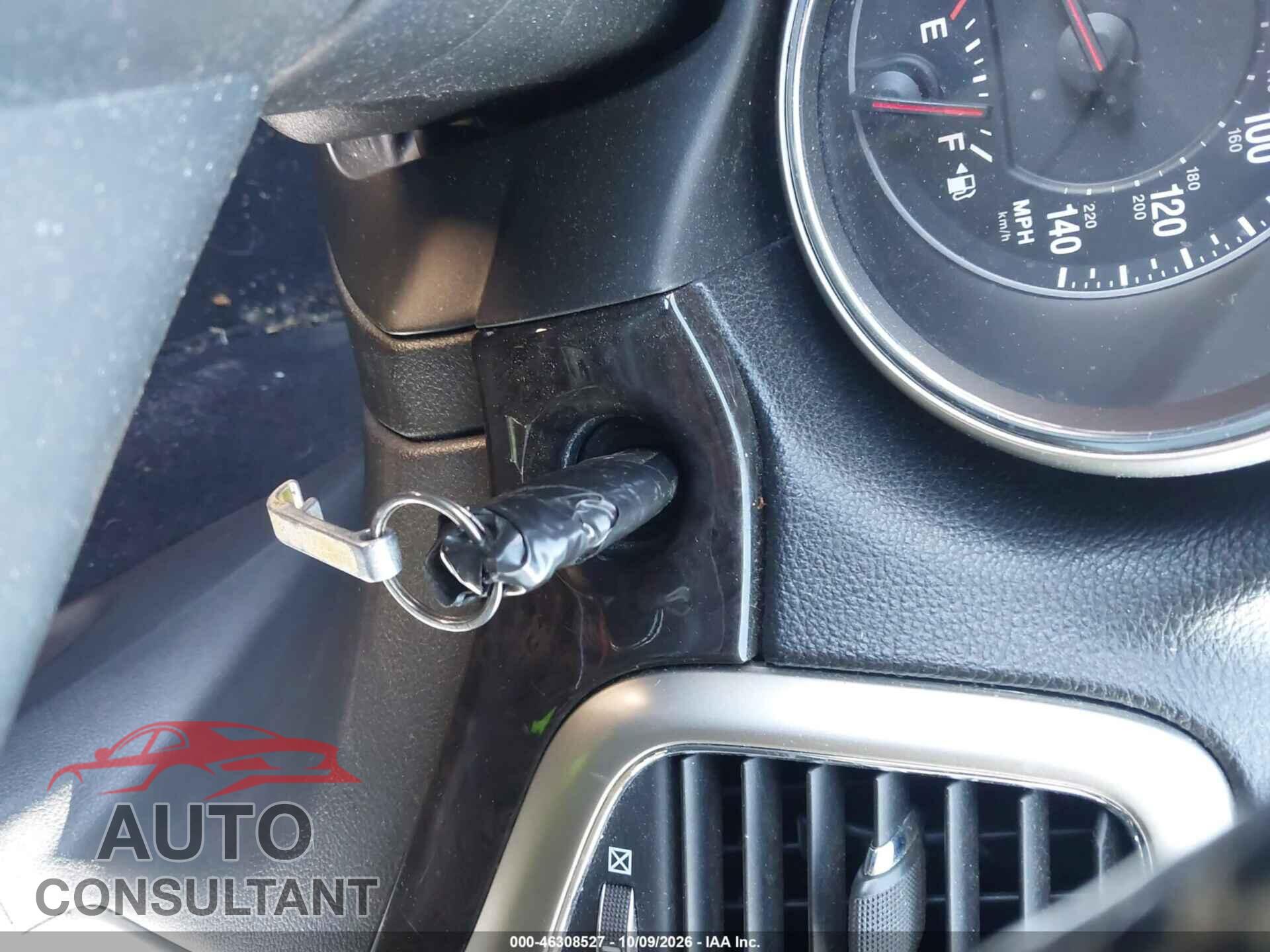 JEEP GRAND CHEROKEE 2012 - 1C4RJFAG4CC185014
