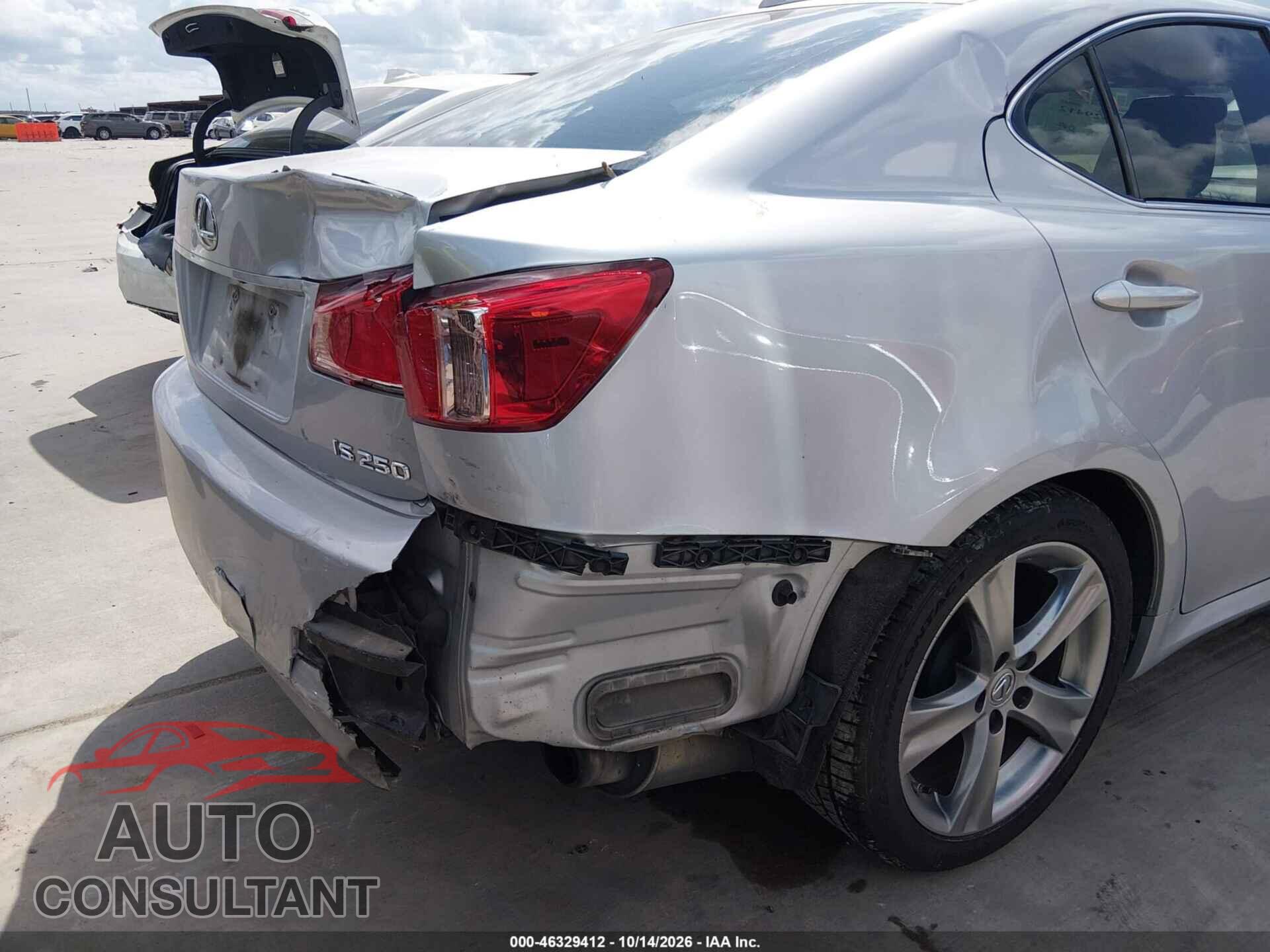 LEXUS IS 250 2011 - JTHBF5C21B5156473