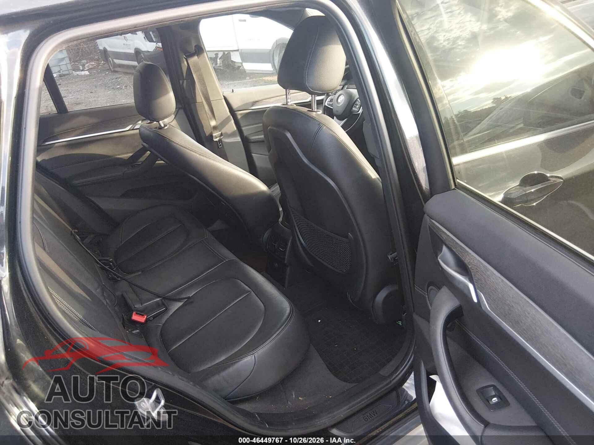 BMW X1 2017 - WBXHT3C37H5F72155