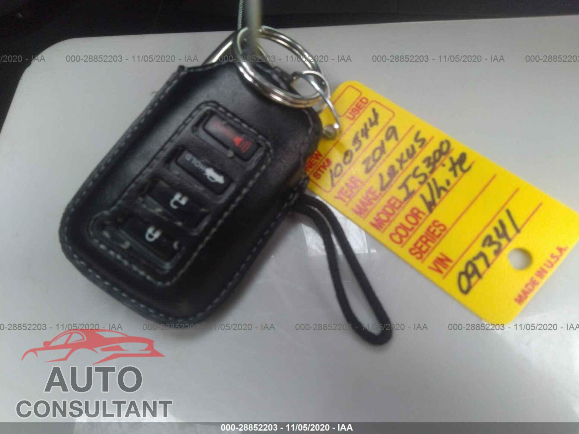 LEXUS IS 2019 - JTHBA1D29K5097341