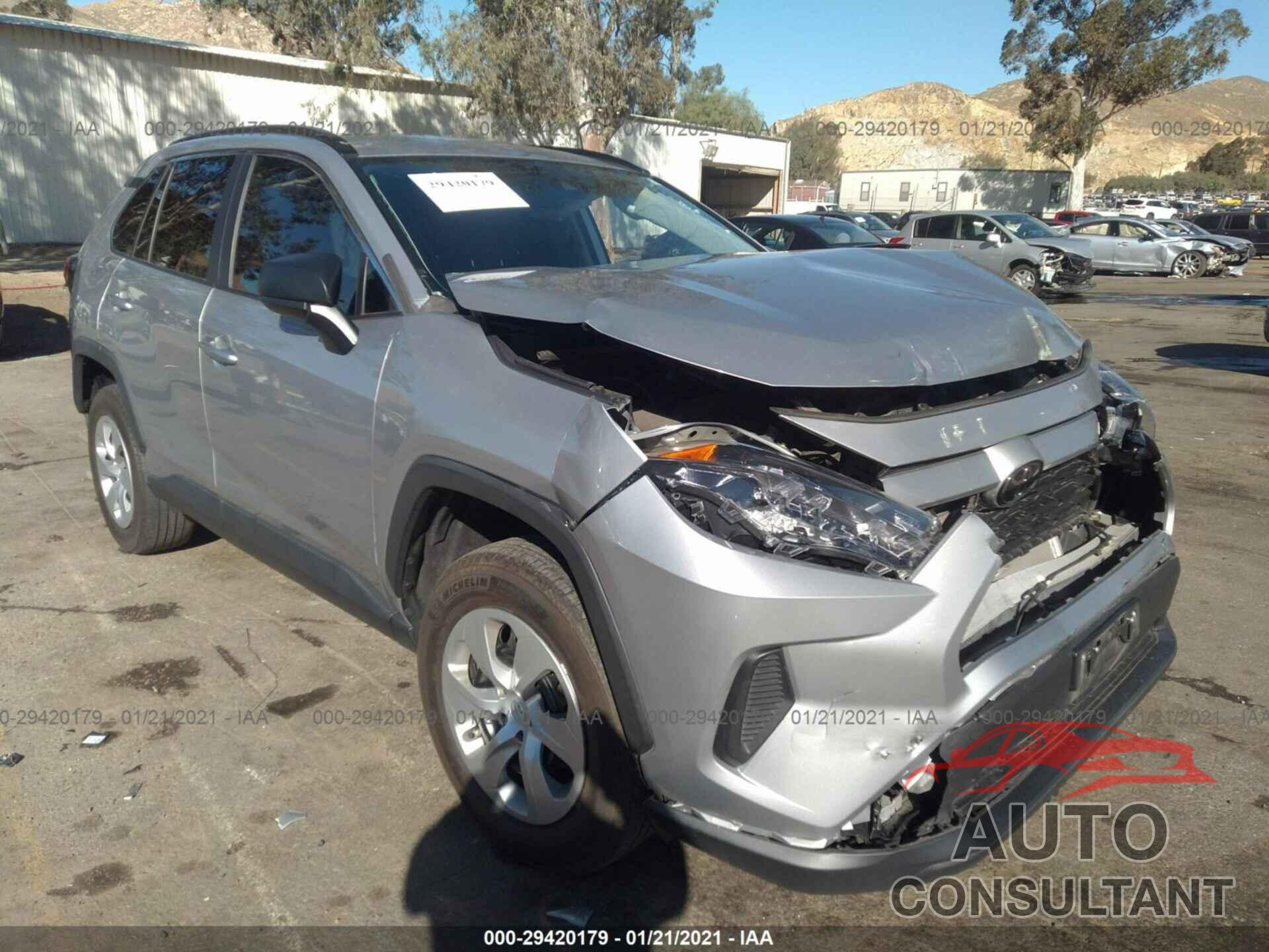 TOYOTA RAV4 2019 - 2T3H1RFV5KW020315