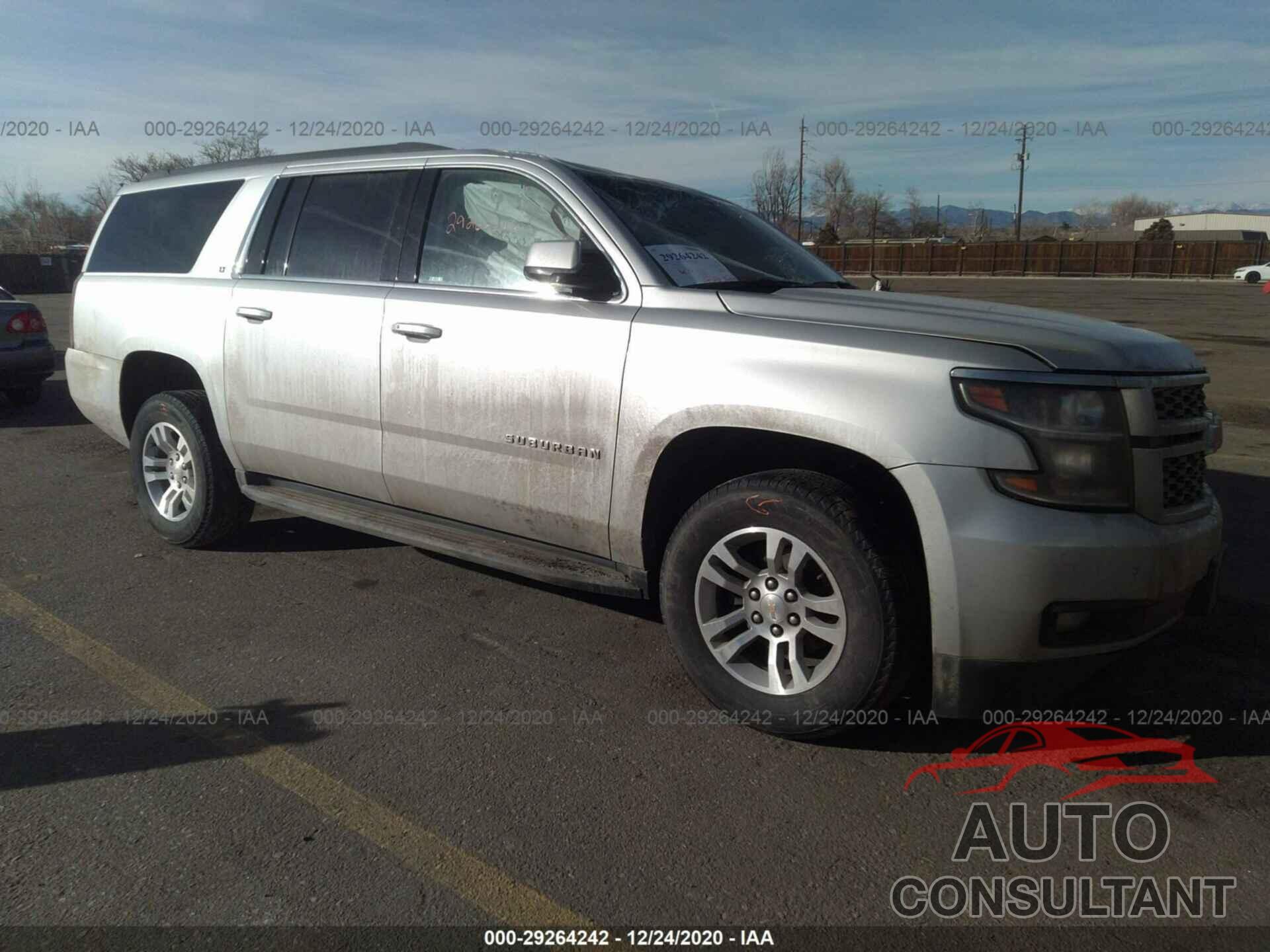 CHEVROLET SUBURBAN 2019 - 1GNSKHKC9KR333439