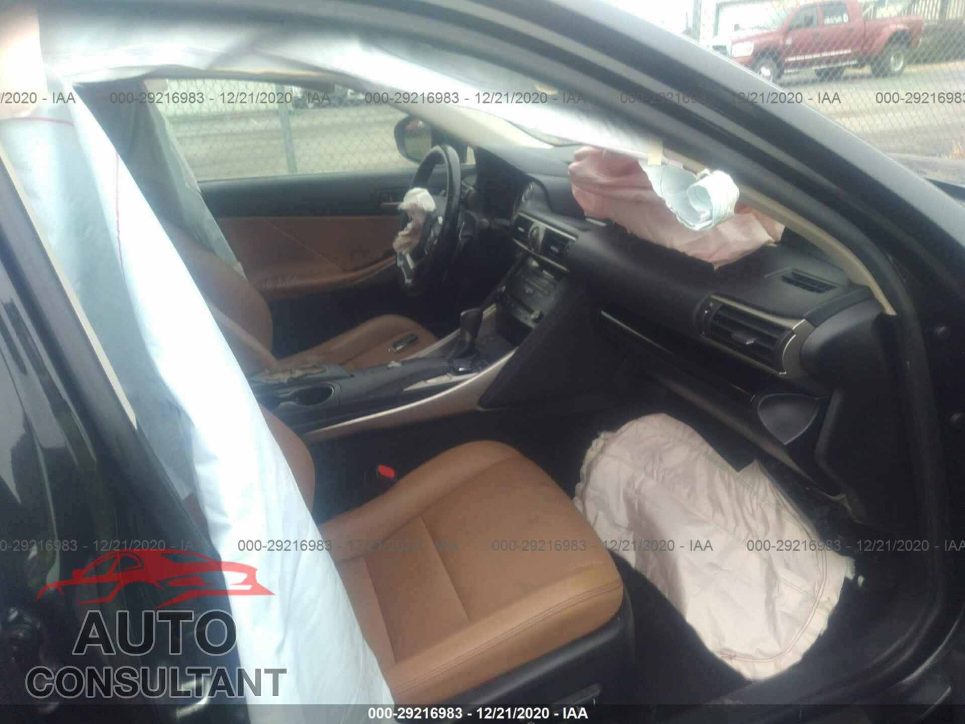 LEXUS IS 2017 - JTHCM1D24H5019229