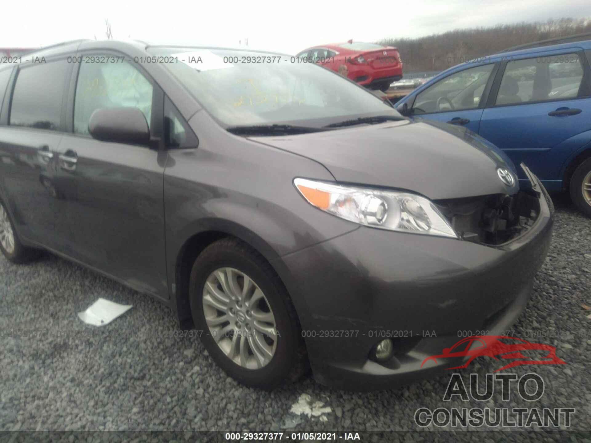 TOYOTA SIENNA 2017 - 5TDYZ3DC6HS821336