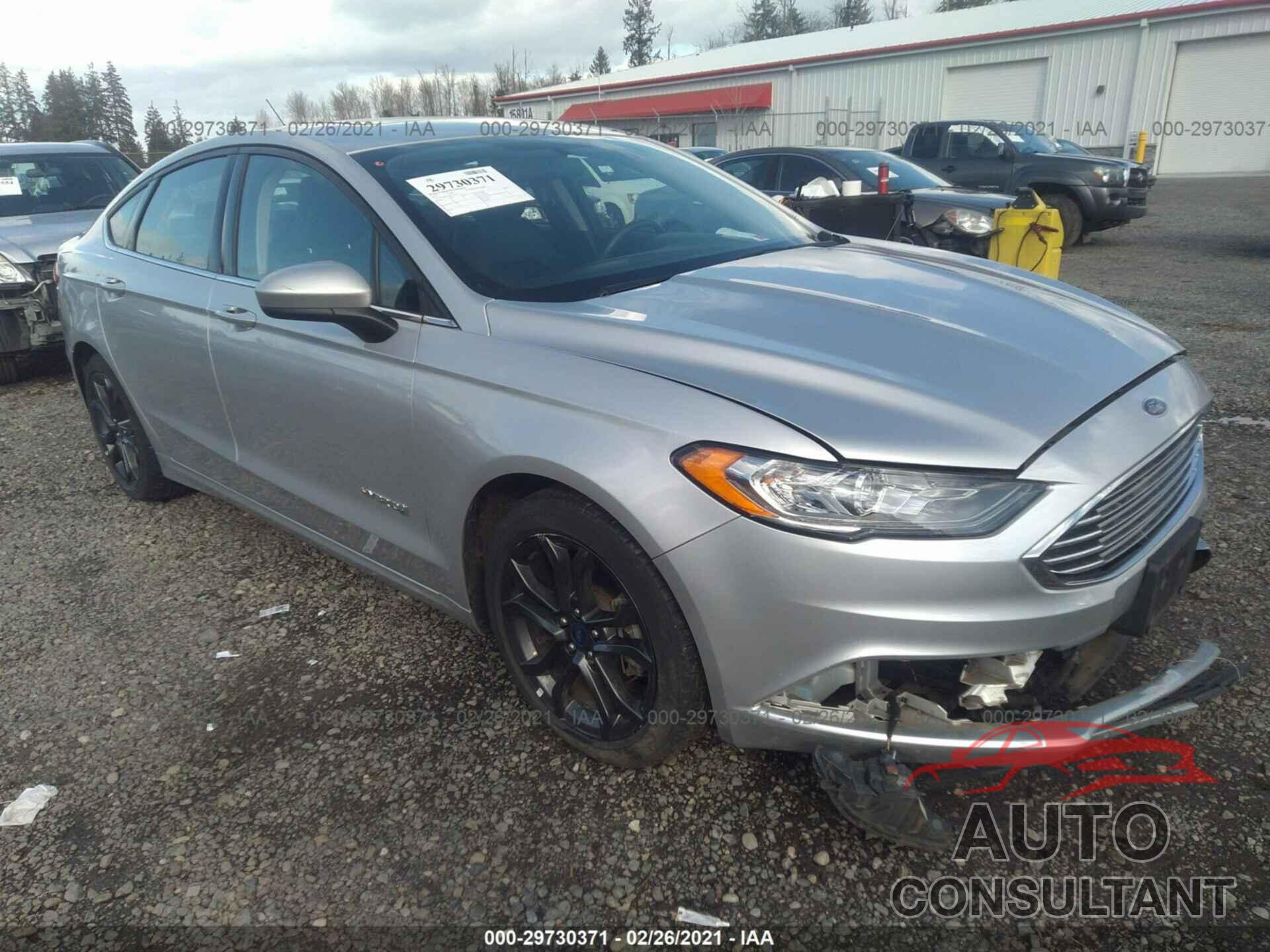 FORD FUSION HYBRID 2018 - 3FA6P0LU8JR132452