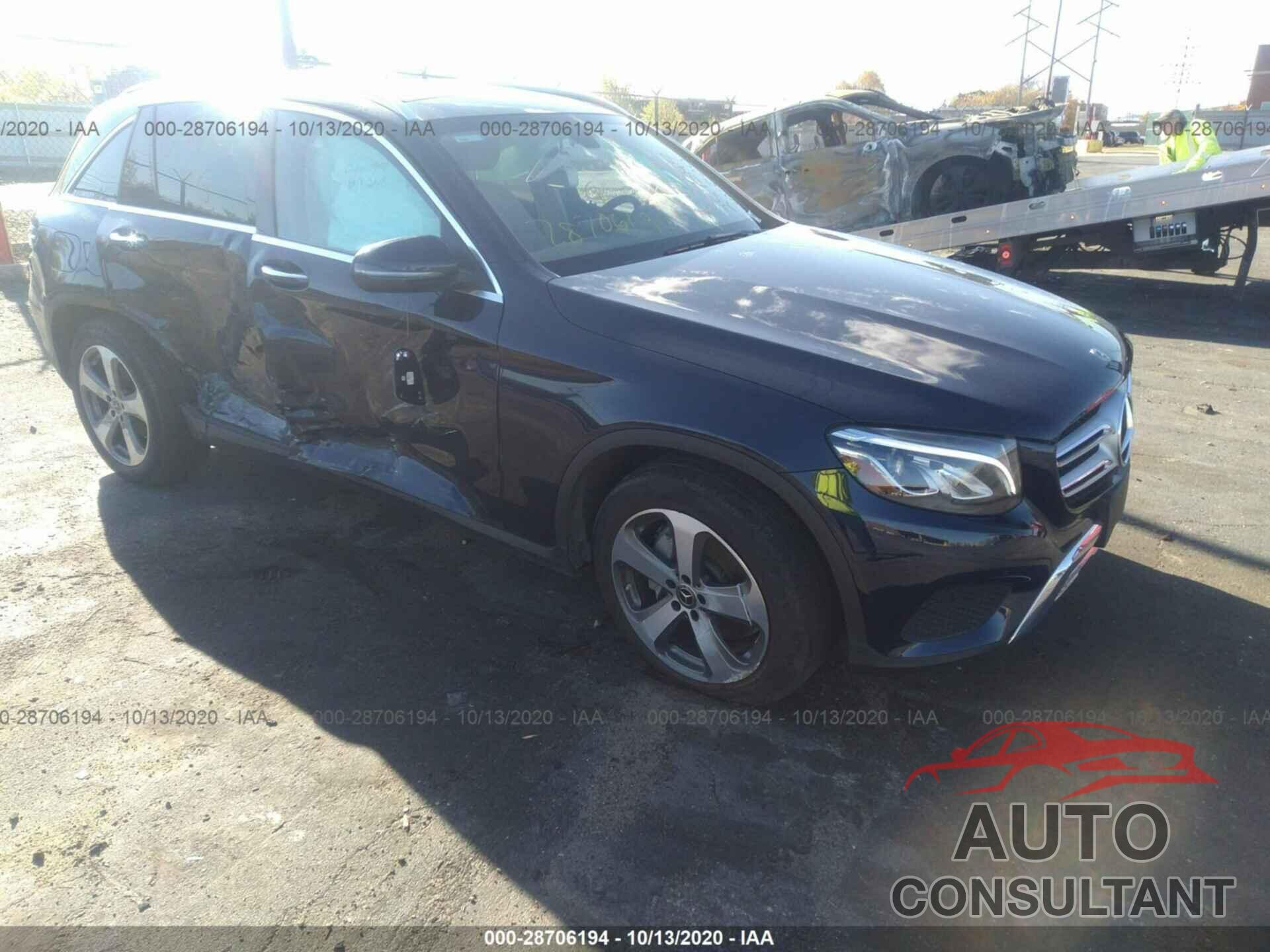 MERCEDES-BENZ GLC 2019 - WDC0G4KB2KF559237