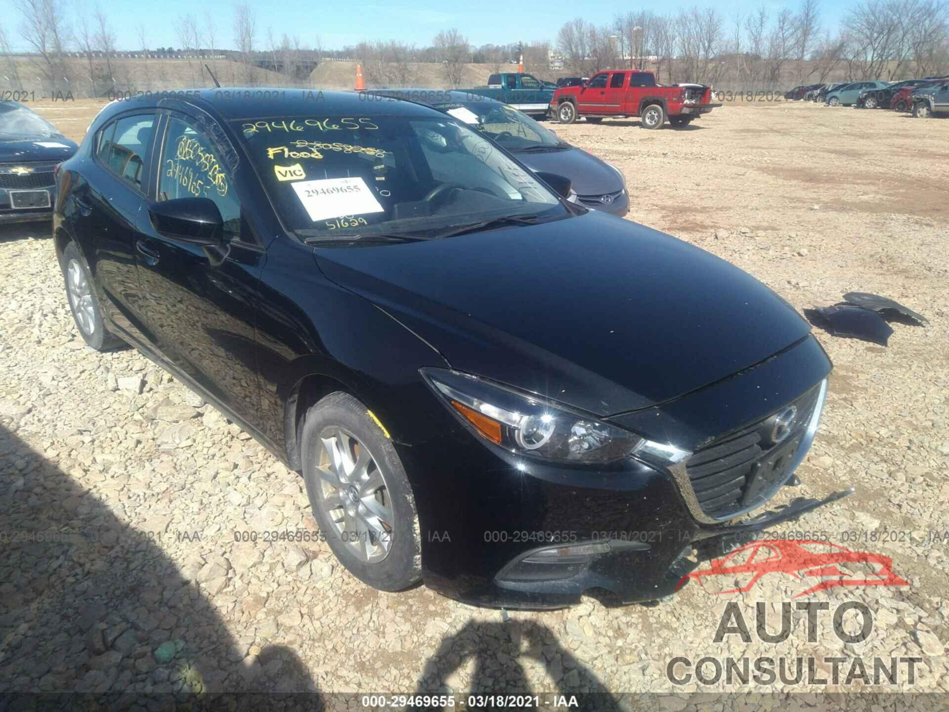 MAZDA MAZDA3 5-DOOR 2017 - 3MZBN1K79HM106253