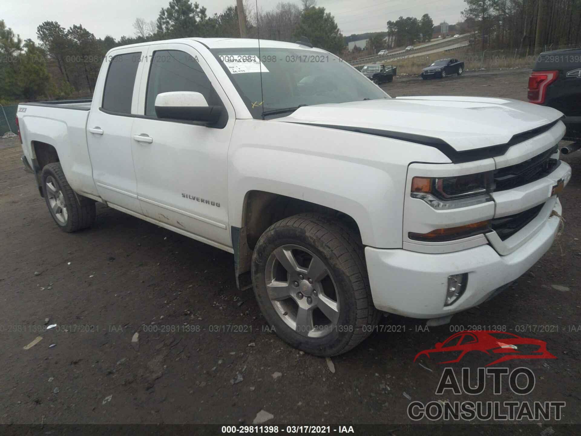 CHEVROLET SILVERADO 1500 2017 - 1GCVKREC4HZ122780