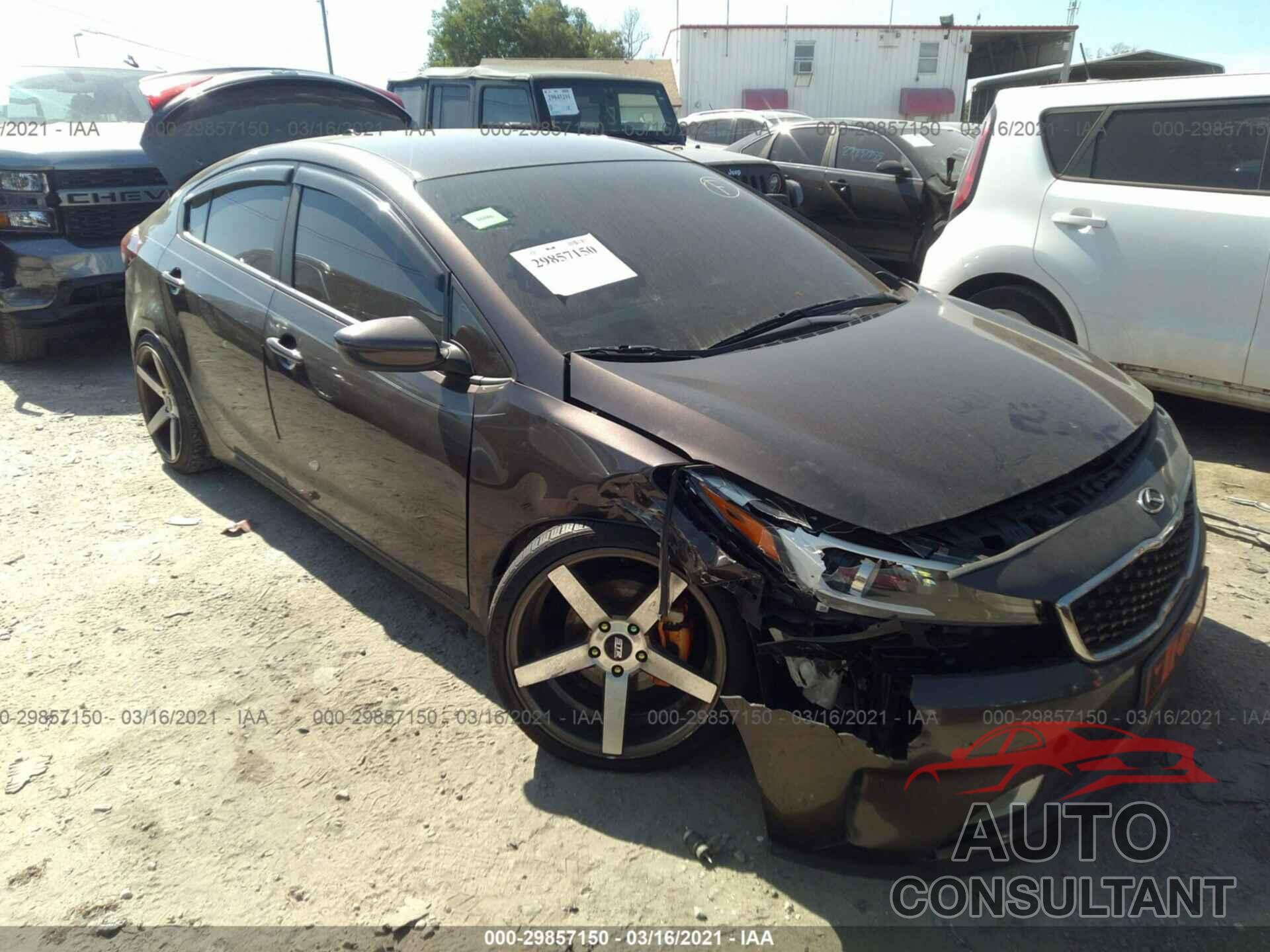 KIA FORTE 2017 - 3KPFK4A75HE085959
