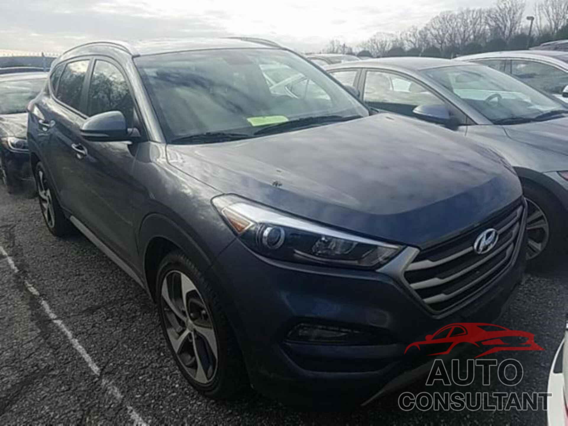 HYUNDAI TUCSON 2018 - KM8J3CAL1JU681233
