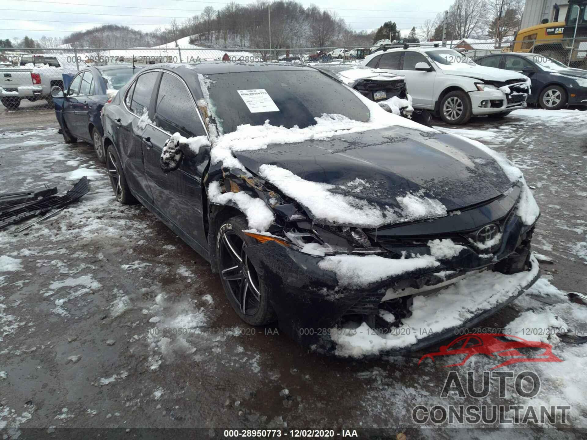 TOYOTA CAMRY 2019 - 4T1B11HK1KU850941