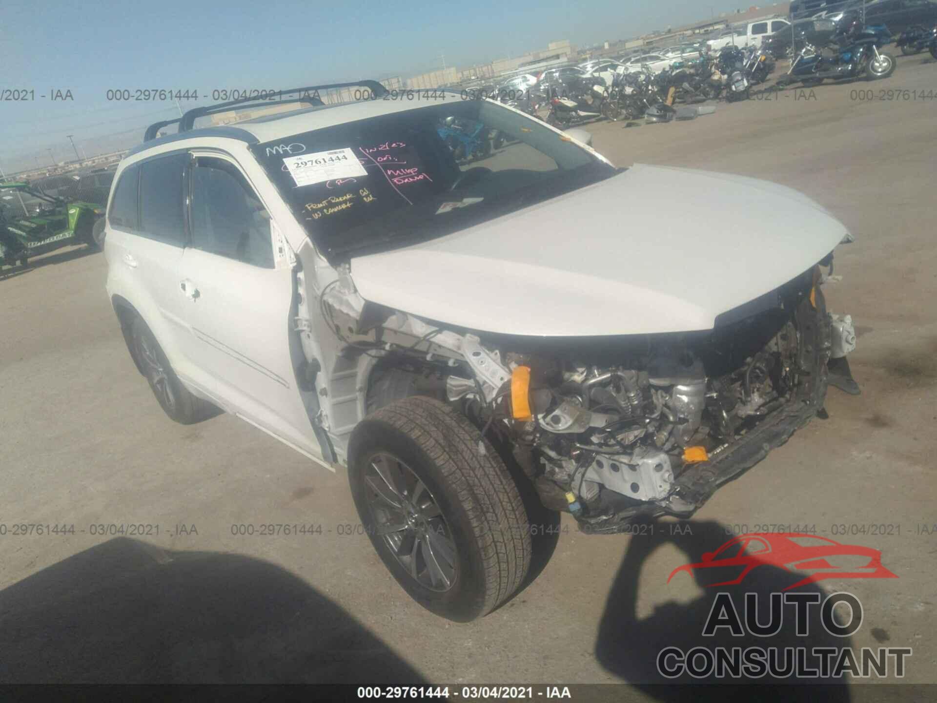 TOYOTA HIGHLANDER 2017 - 5TDJZRFH3HS516289