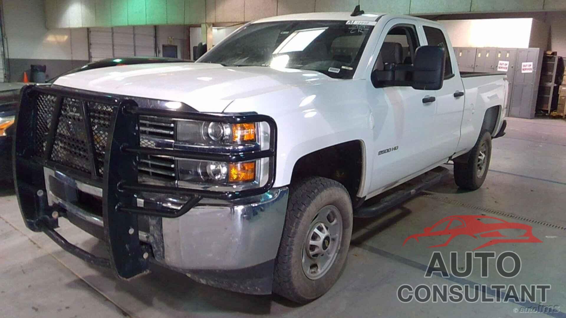 CHEVROLET SILVERADO 2500HD 2017 - 1GC2KUEG1HZ331757